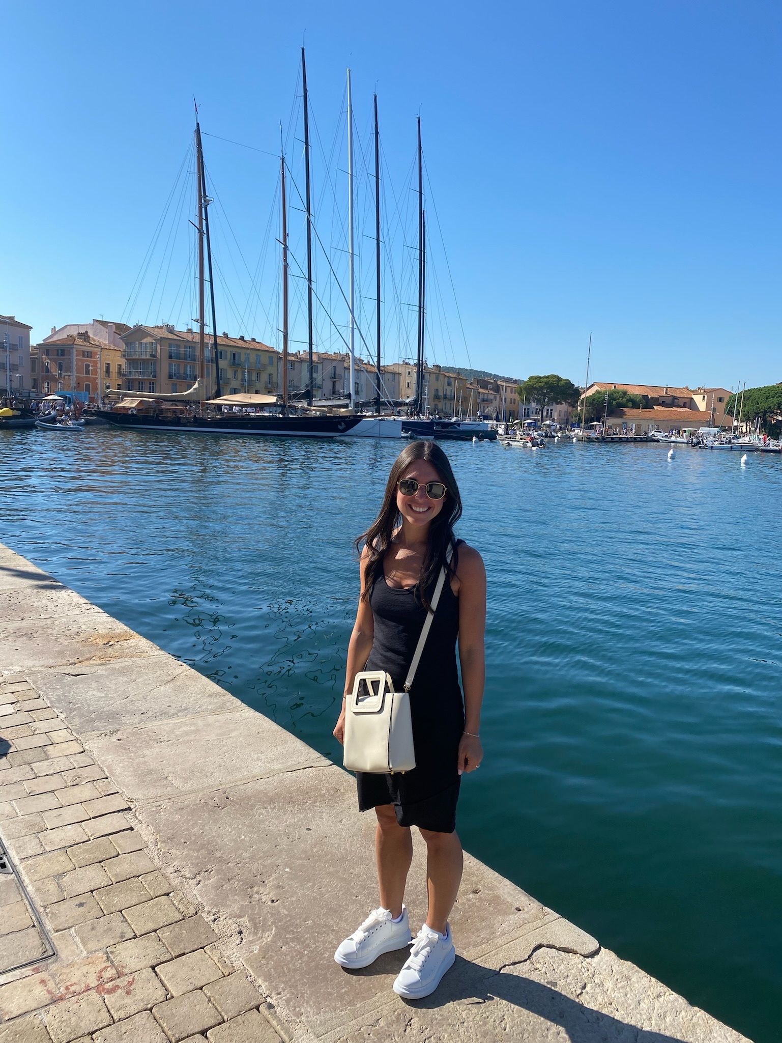 Advisor - Allie Greenberg