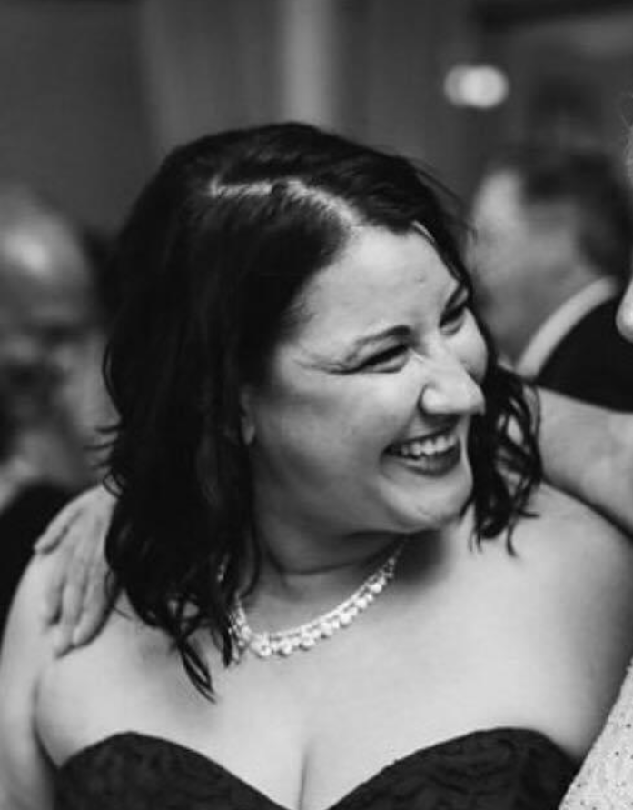 Fora Author - Lauren Jones