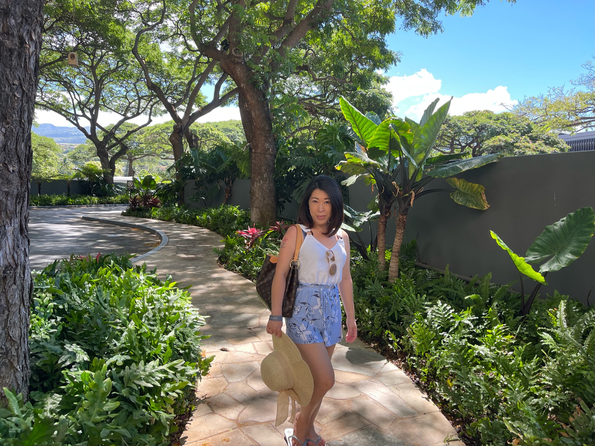 Advisor - Kelly Vuong