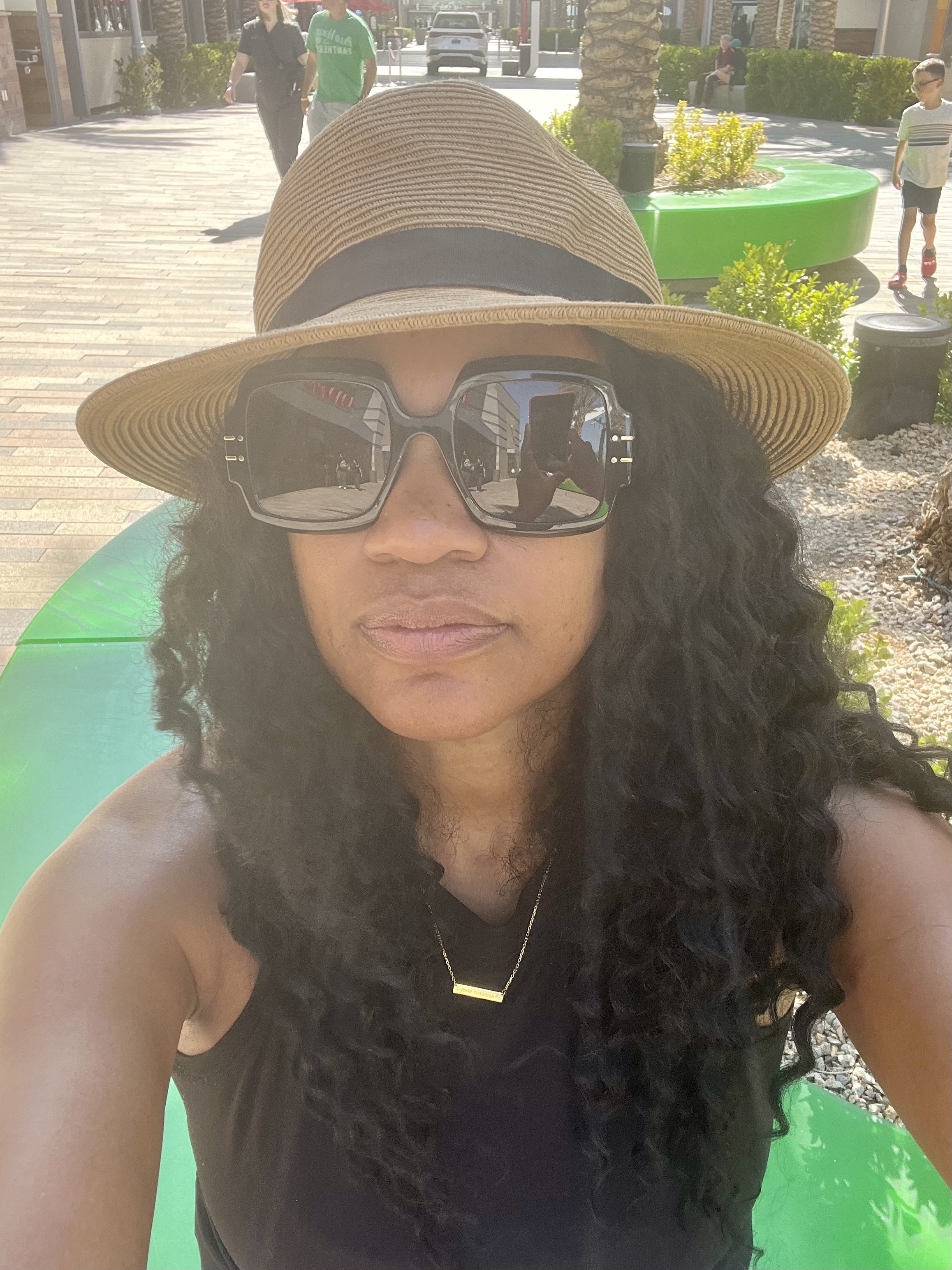 Fora Author - Kimberly Guiry