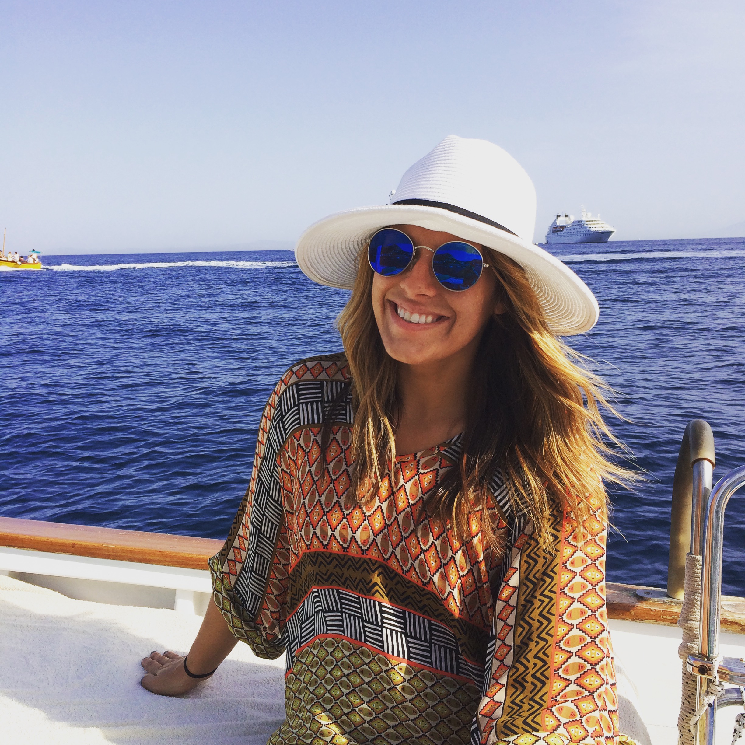 Leslie Fisher curated by Leslie Fisher