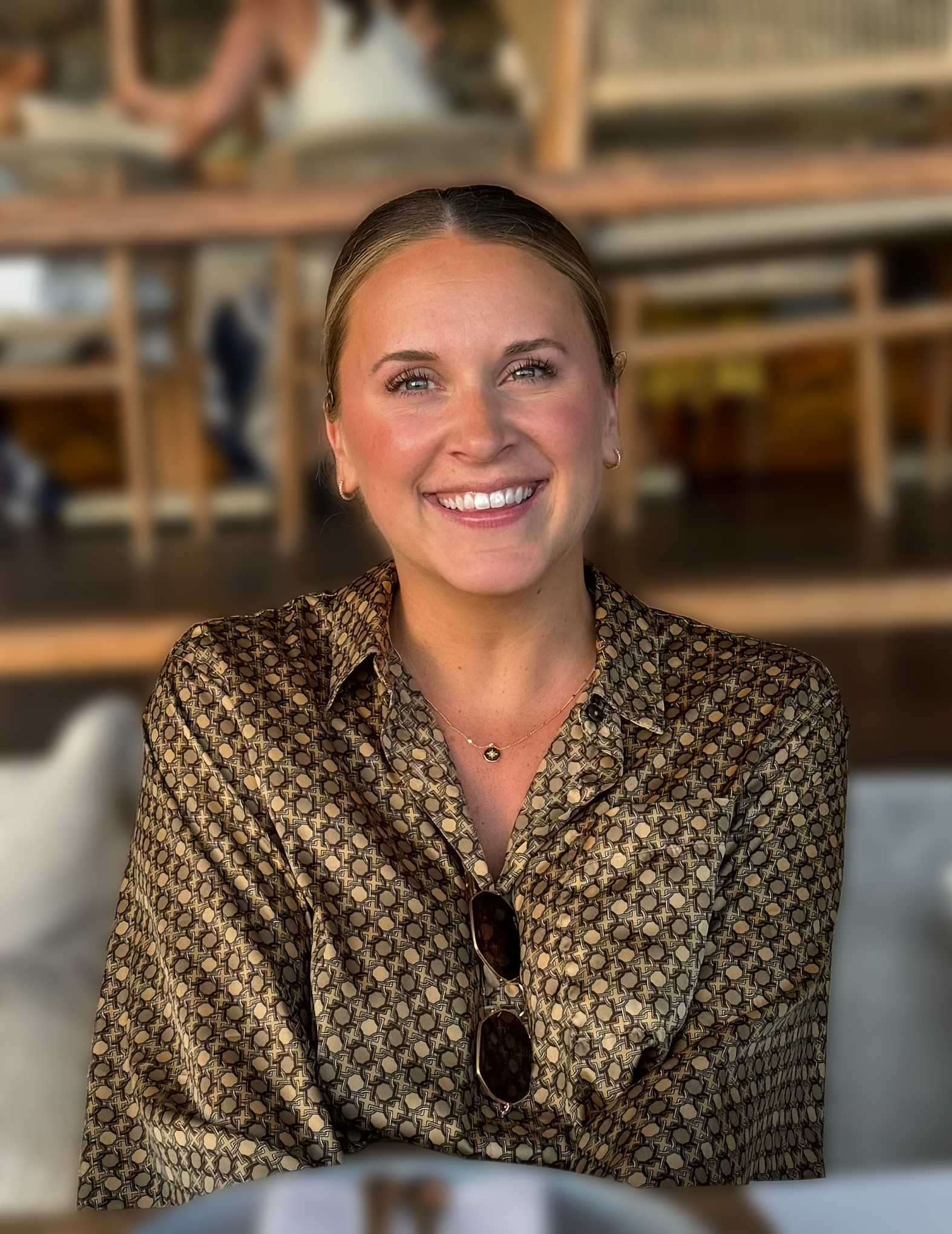 Advisor - Gloria DeLapa