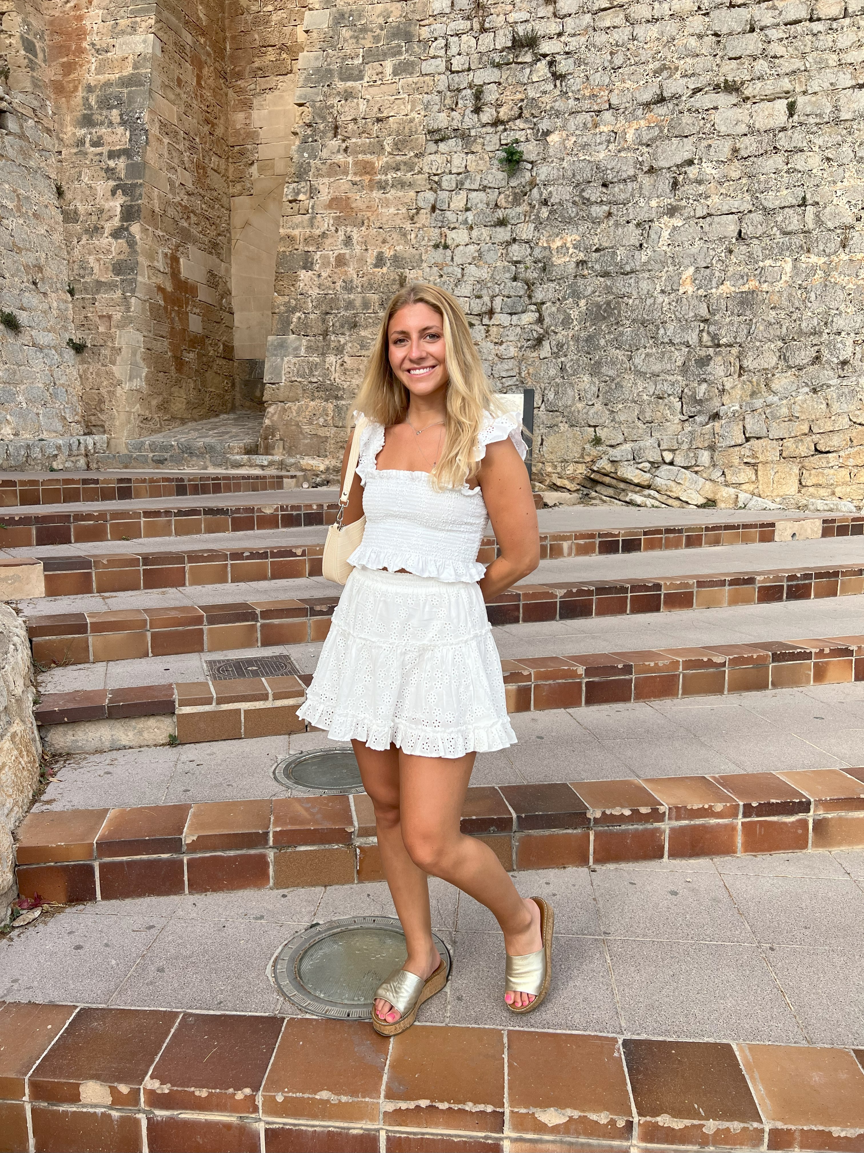 Advisor - Meredith Ferneau
