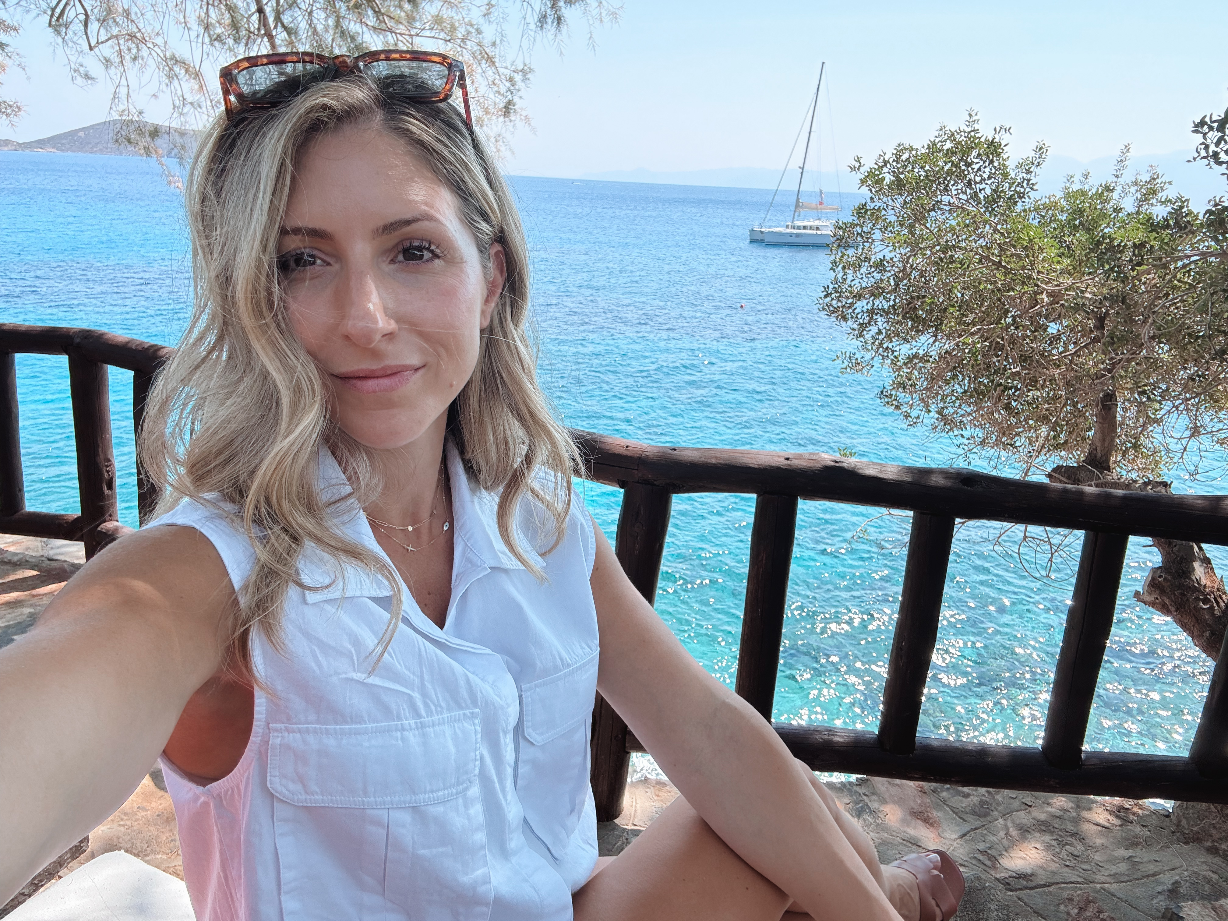 Fora Advisor - Antonina Madias