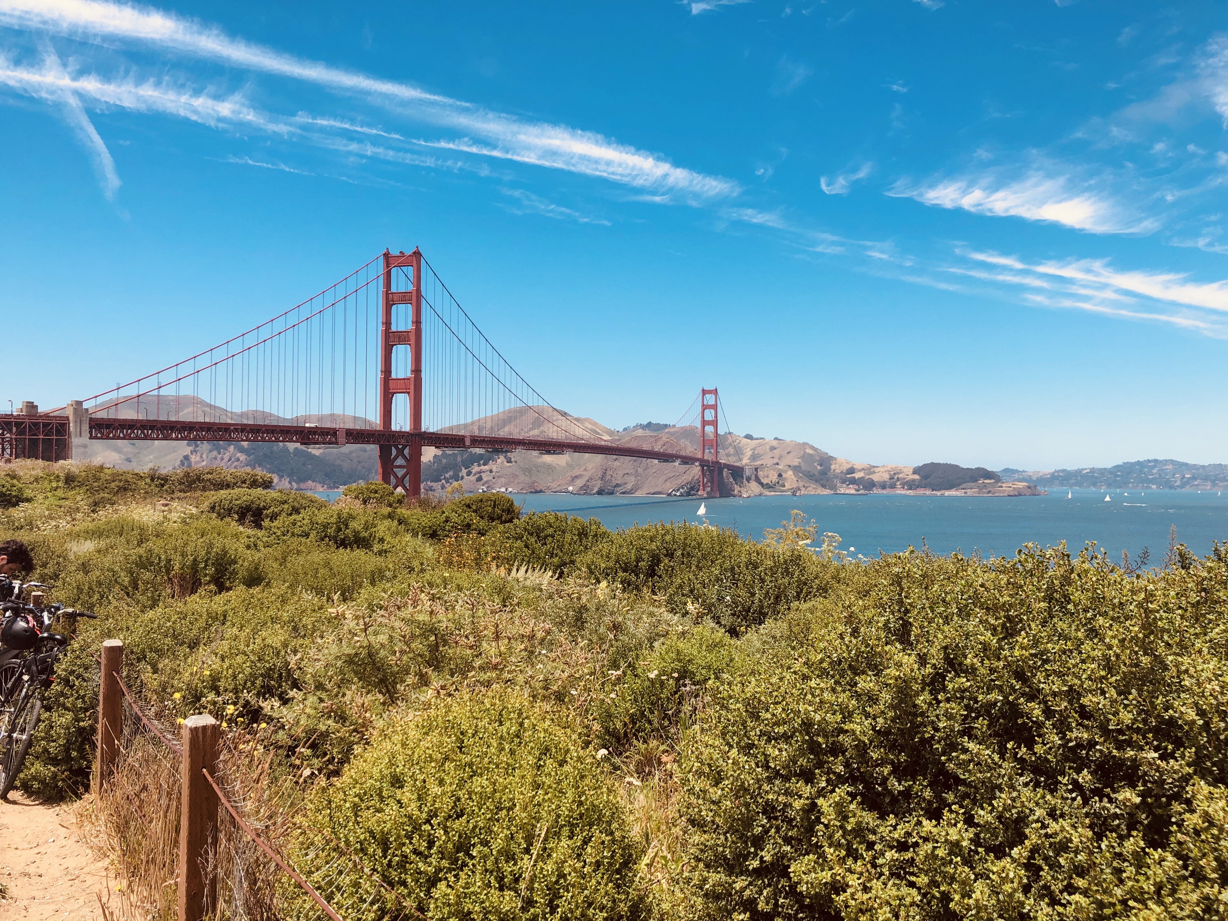 Golden gate bridge in San Francisco.