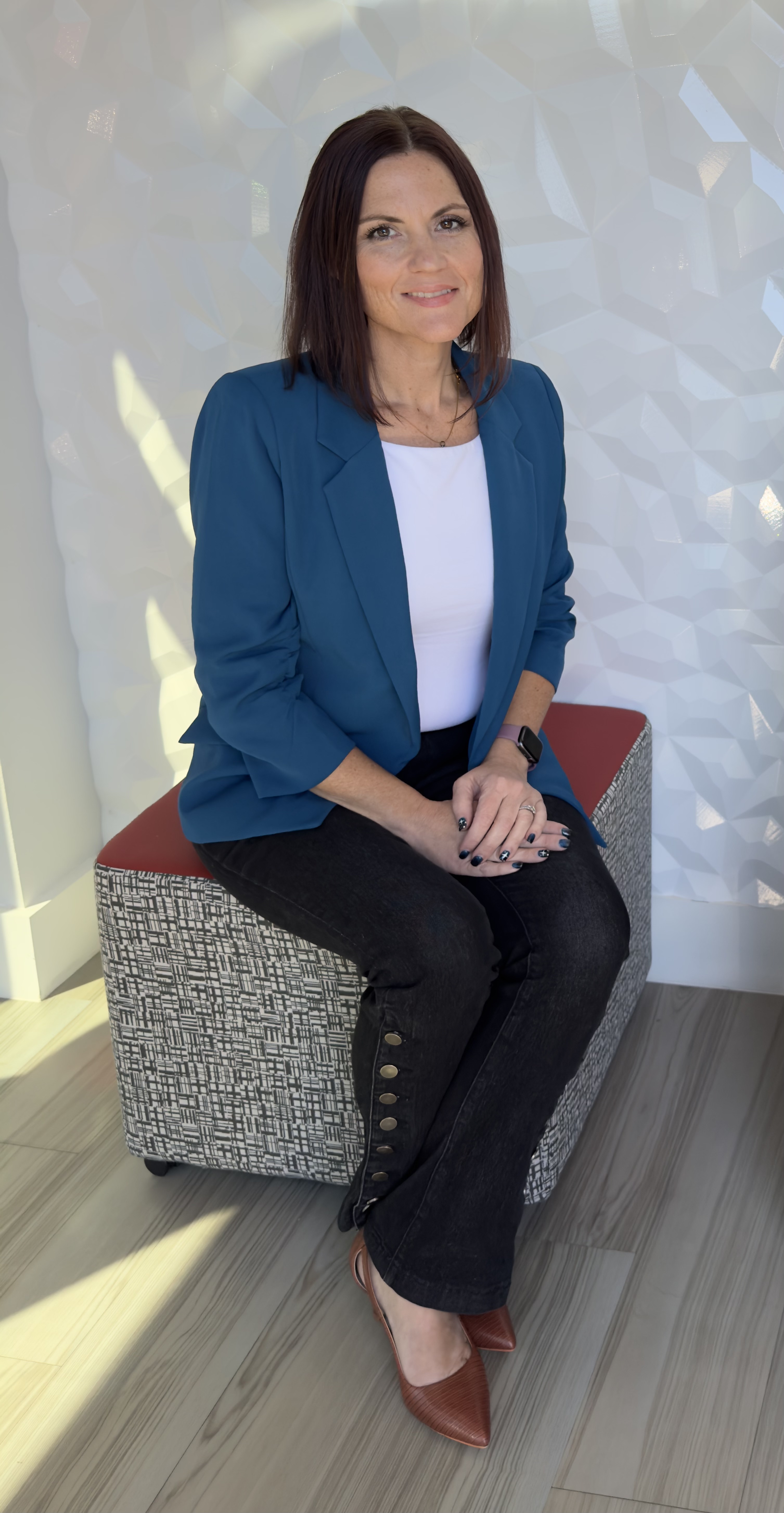 Fora Author - Jocelyne Mcandrews