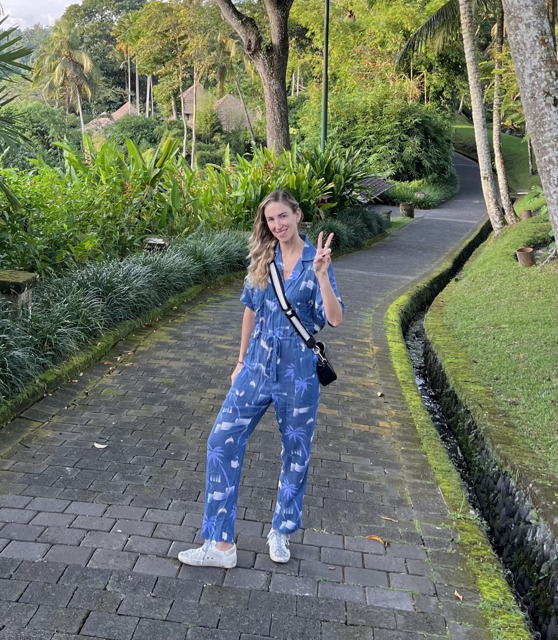 Advisor - Alyssa Gothelf