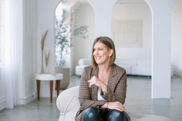Travel Advisor - Mary Hodges