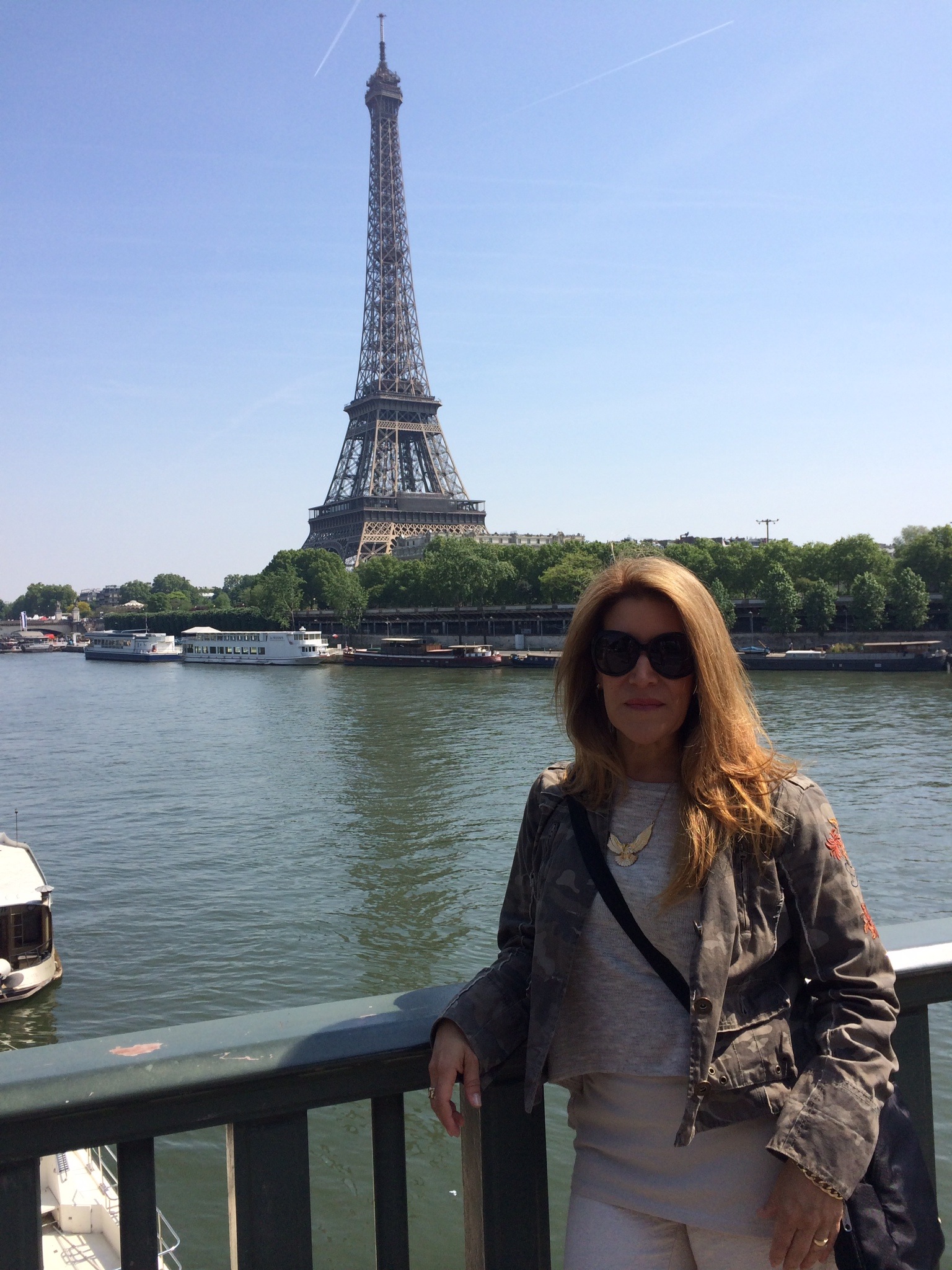 Travel Advisor - Traci Lawson