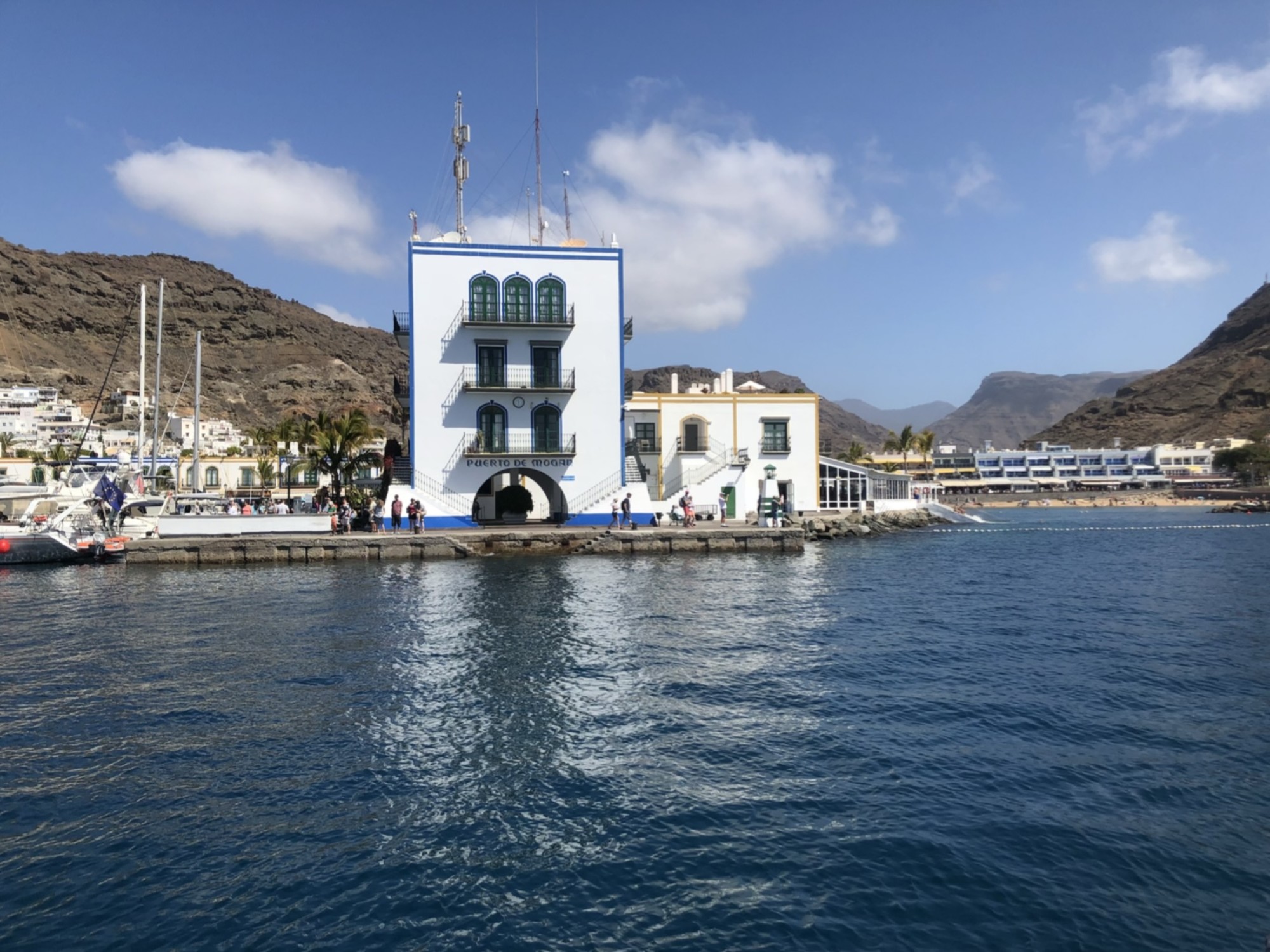 Canary Islands: Where Volcanic Wonders and Beachside Bliss Collide
