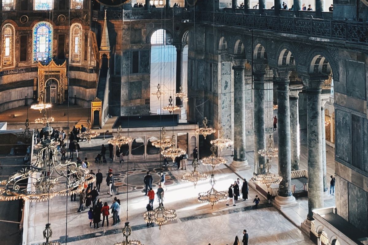 Book a Middle East Vacation | Fora Travel