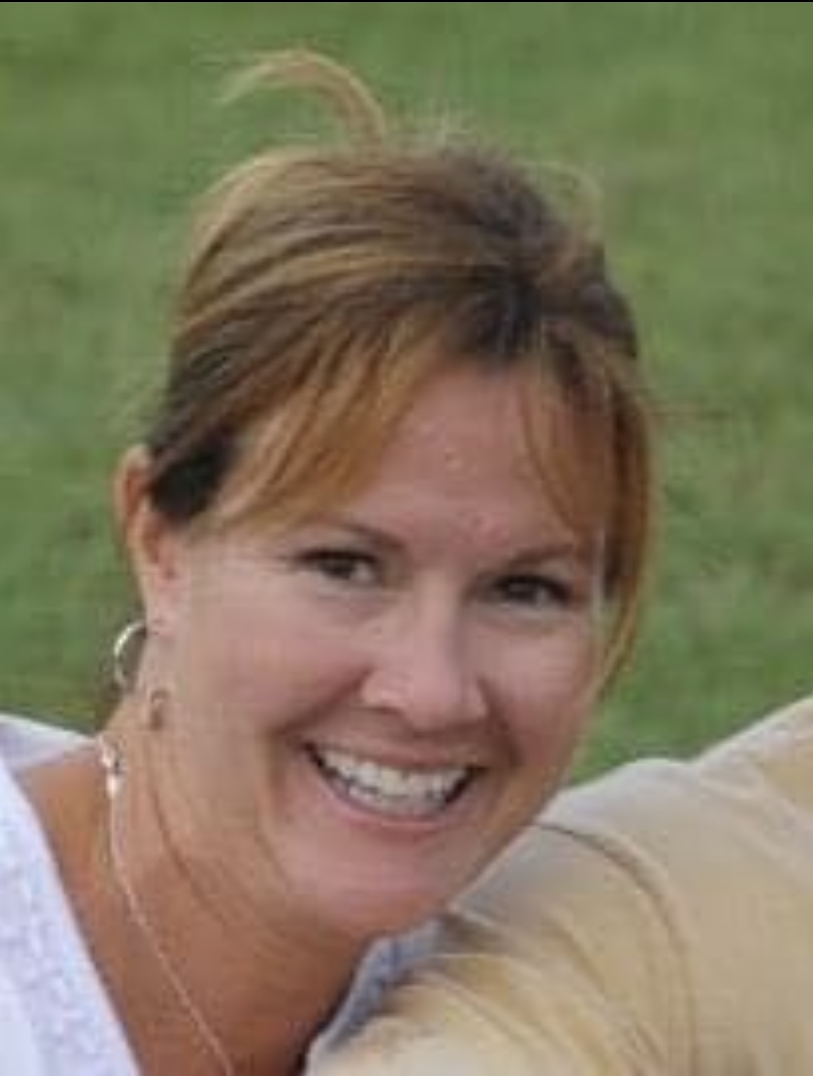 Advisor - Mary Gladding