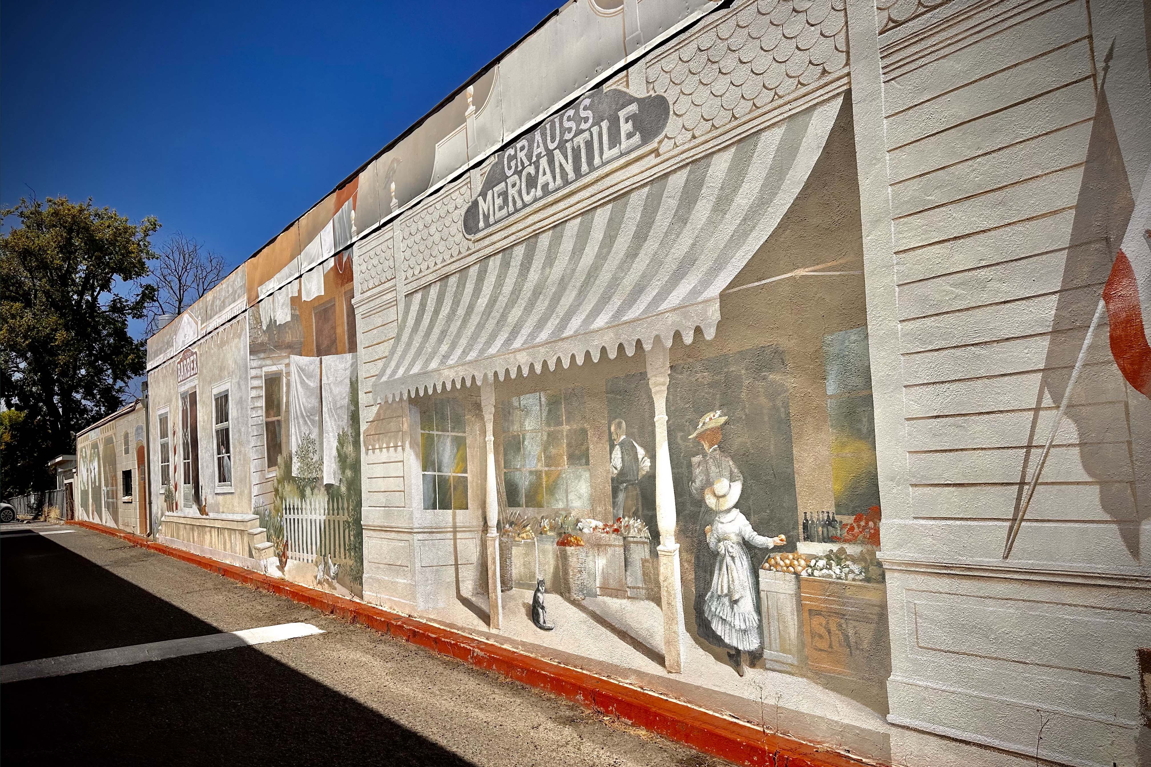 Murals at downtown Calistoga on a sunny day.