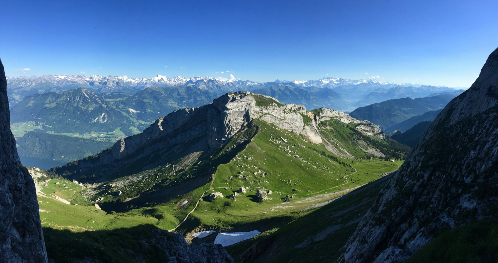 lucerne-swiss-alps-switzerland-travel-guide