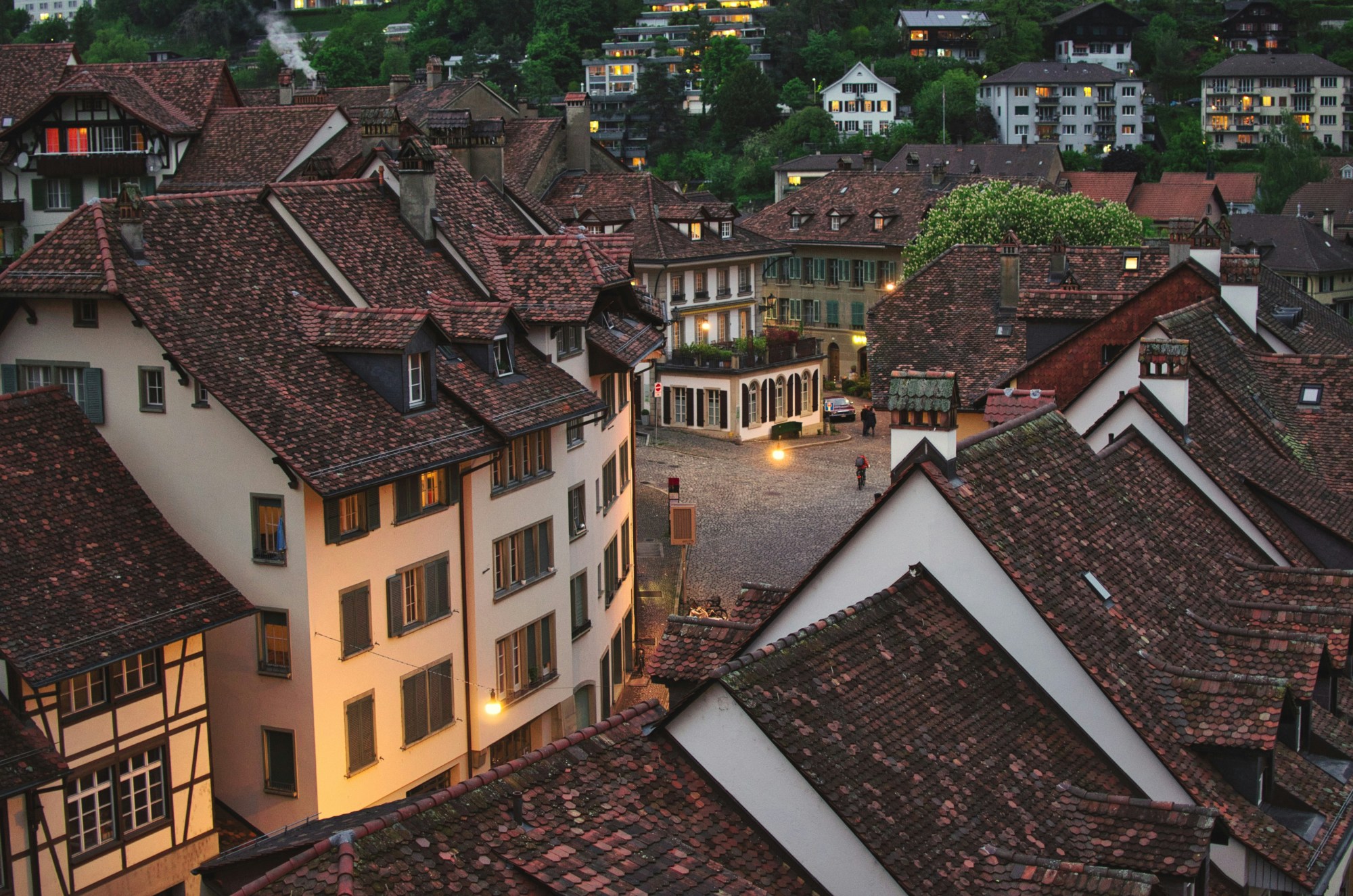 bern-city-architecture-switzerland-travel-guide