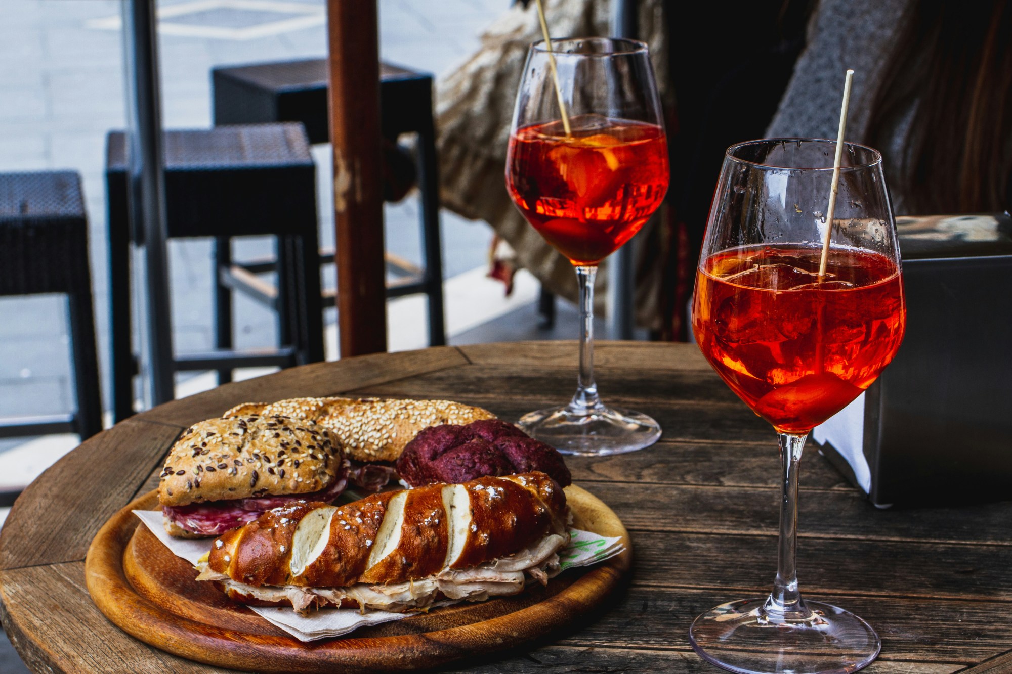Bread with two drinks on the table.