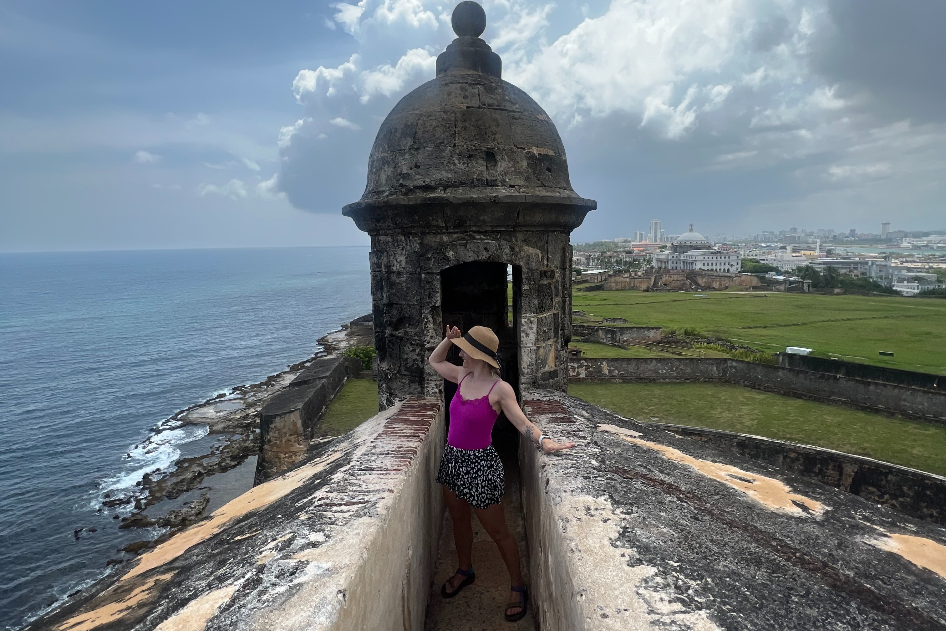 Looking at the Atlantic Ocean from Castillo San Felipe del Morro.