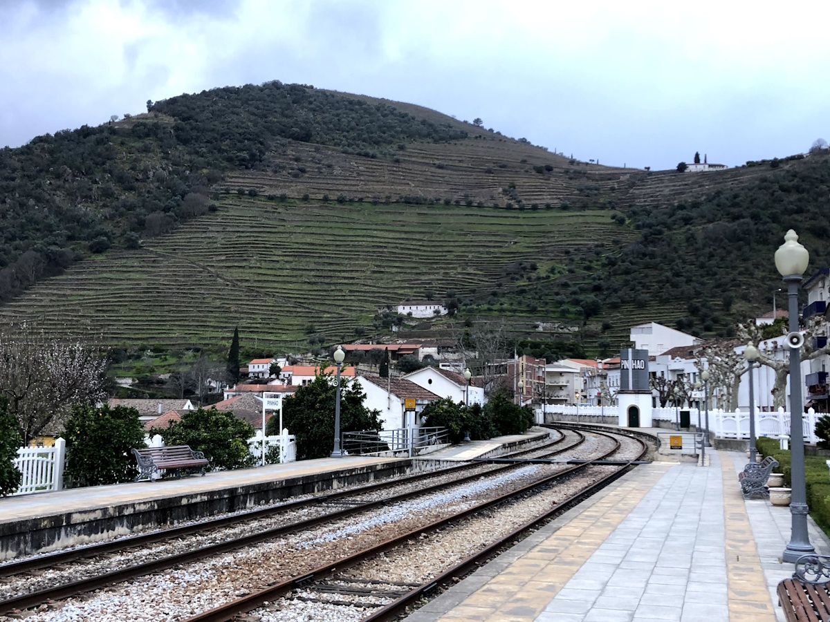 the train station in the mountains of Portugal