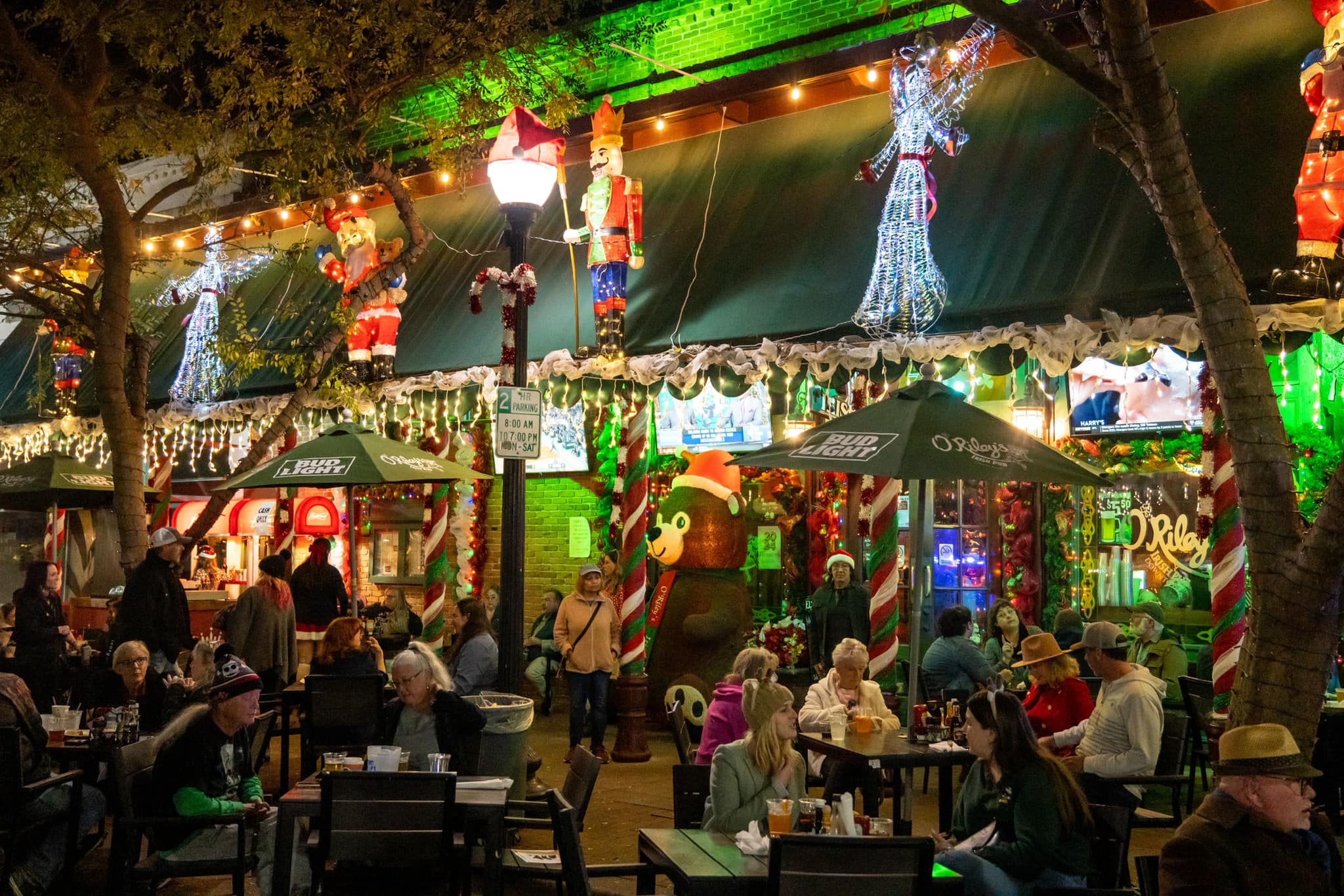 A full bar lit up at nighttime