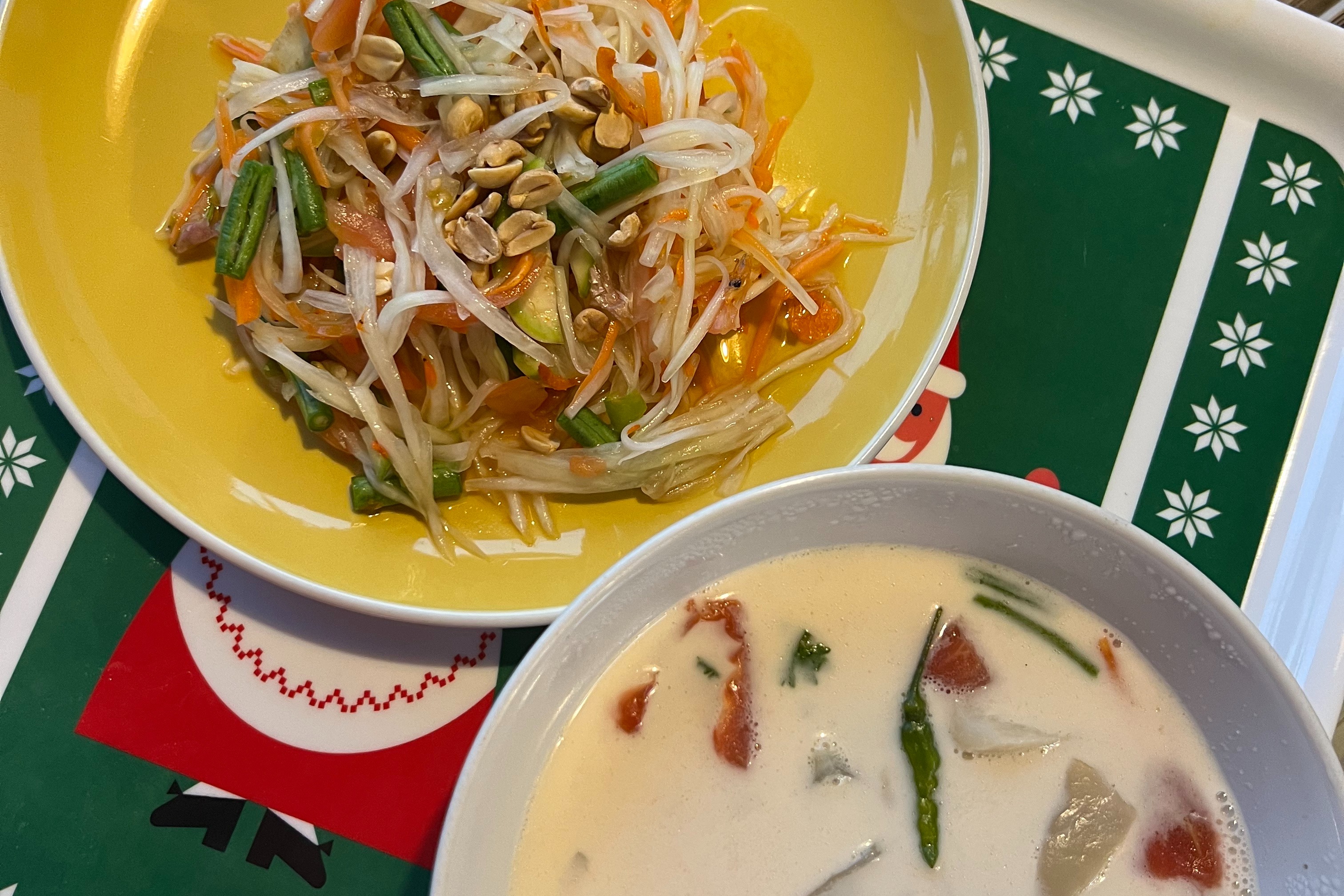 Two bowls of Thai cuisine