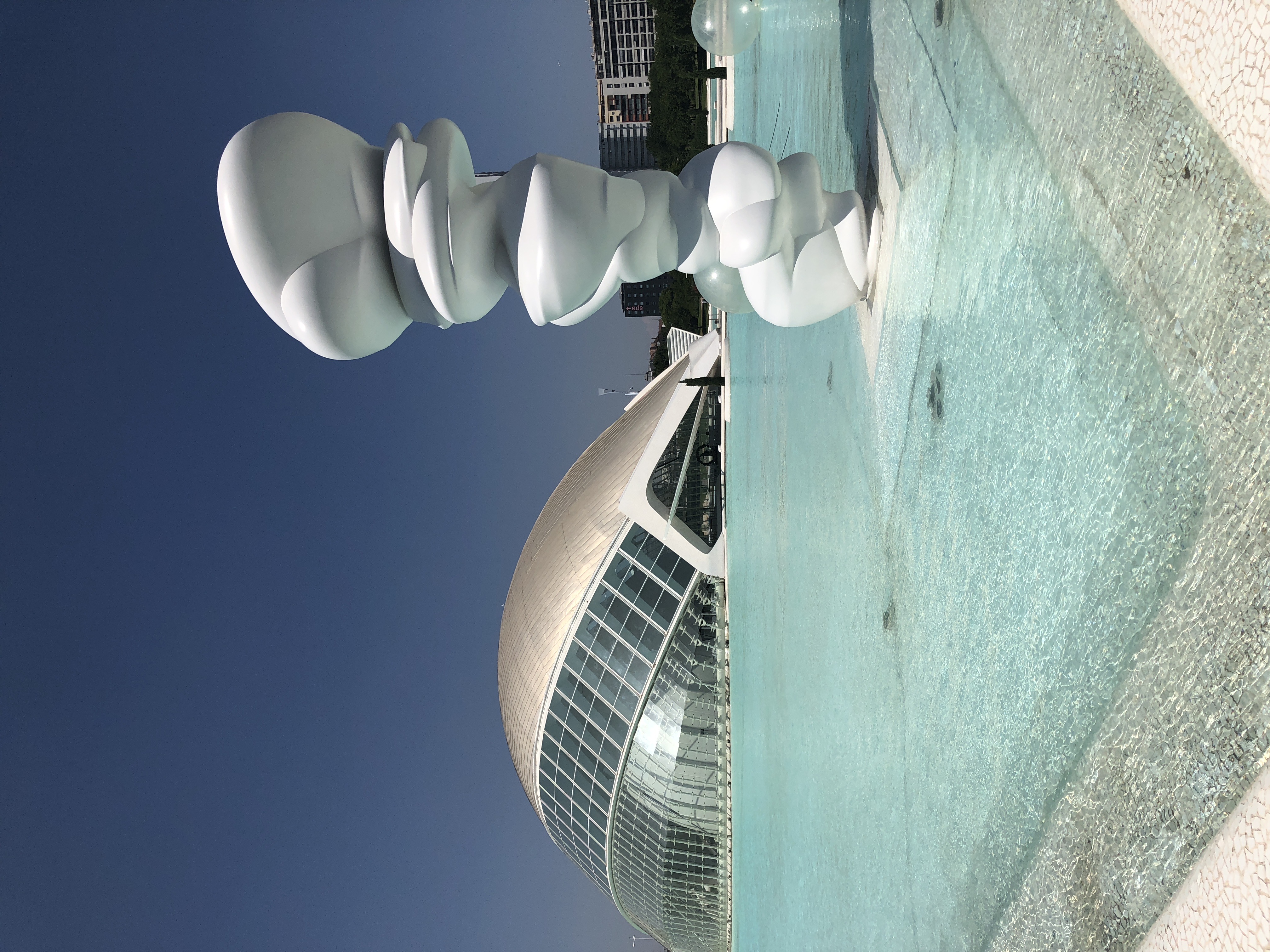 Bsautiful view of Ciudad de las Artes y las Ciencias