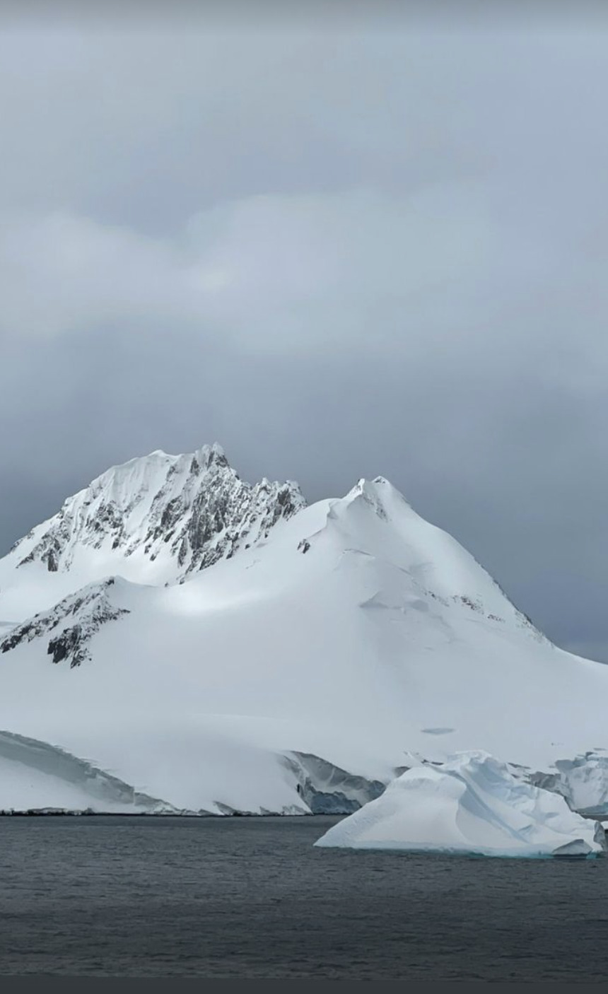 Beautiful view of snow cpvered mountains
