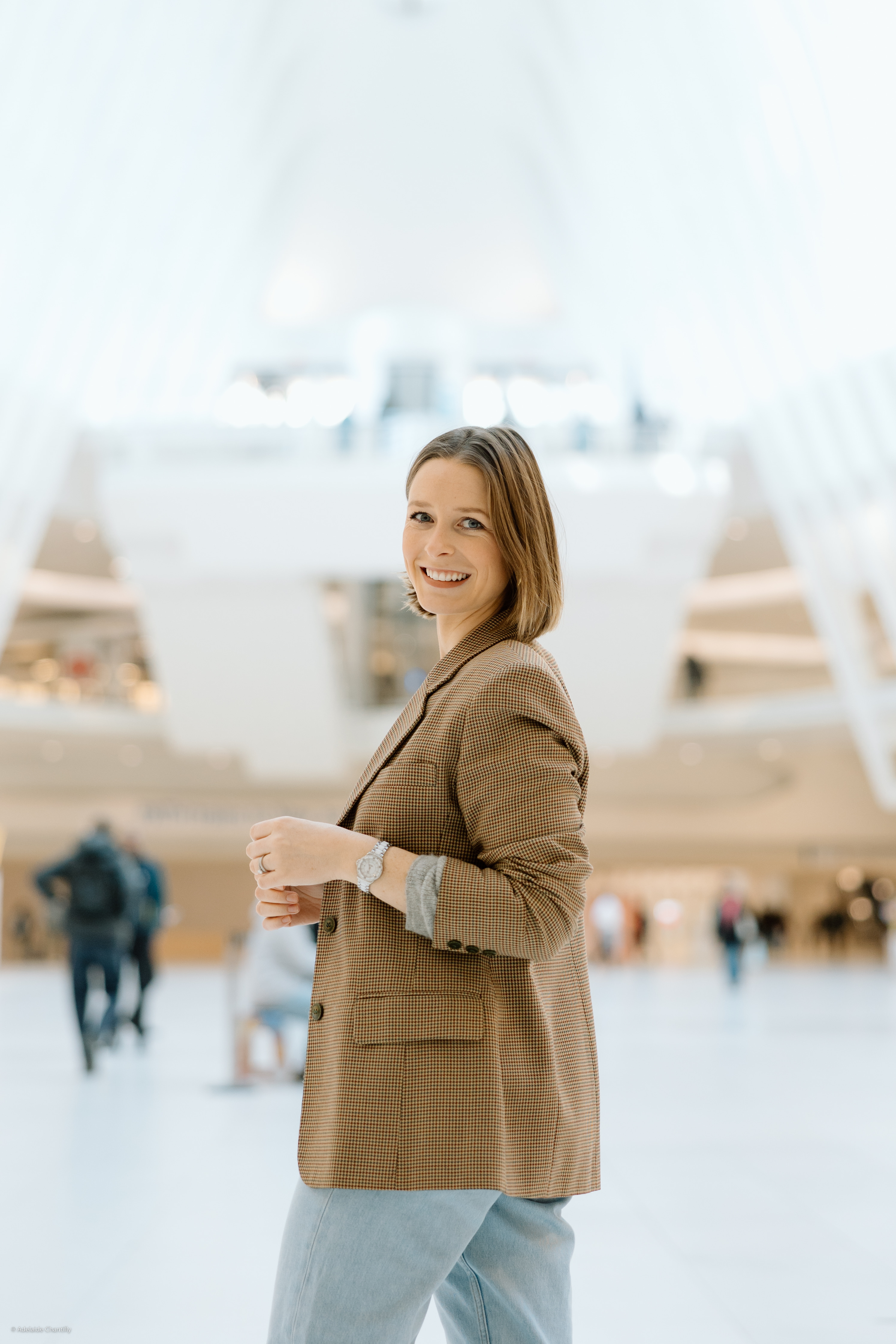 Advisor - Pauline Aparicio