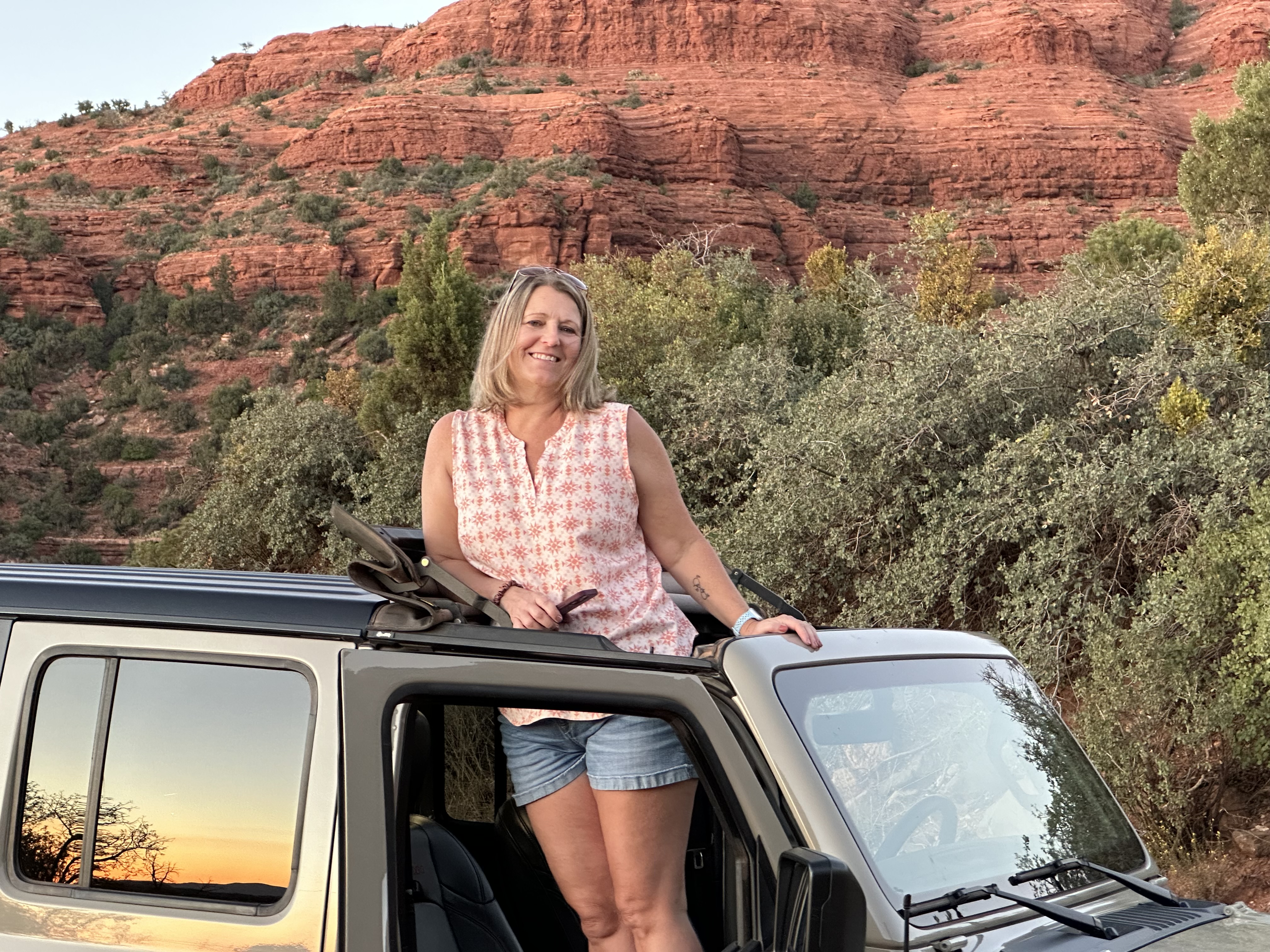 Advisor - Laura Endthoff