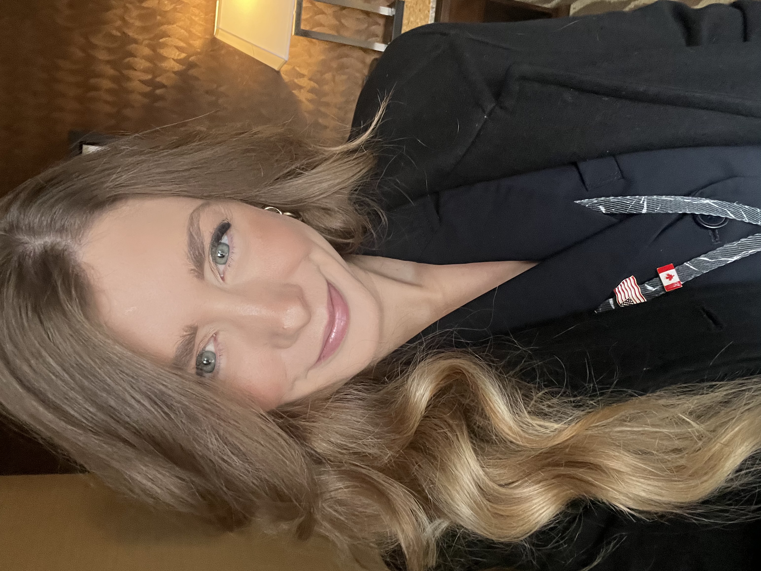 Fora Author - Ashlyn Louise