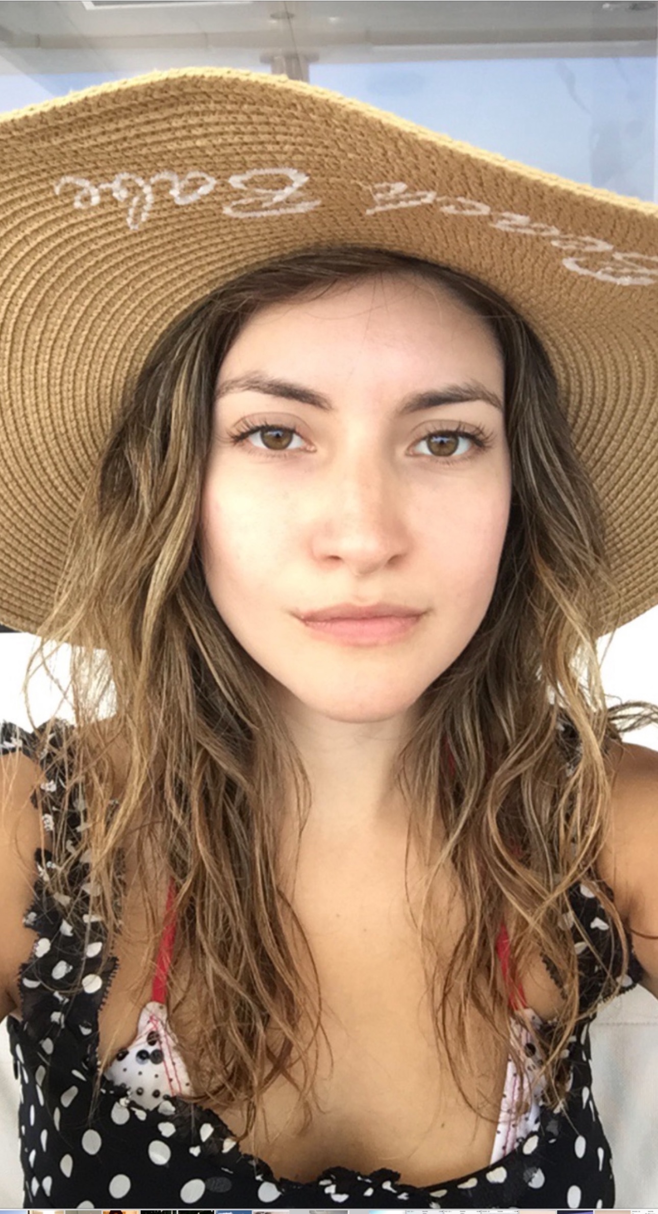 Melissa Arana curated by Melissa Arana