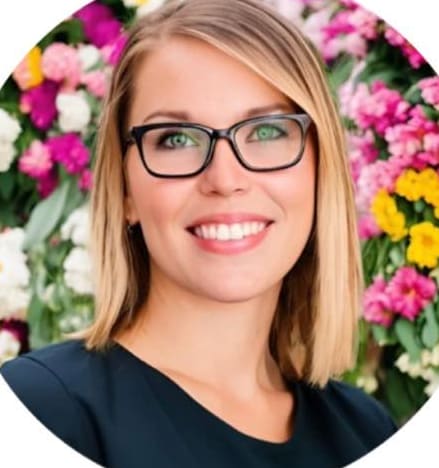 Fora Author - Jennifer Schifano