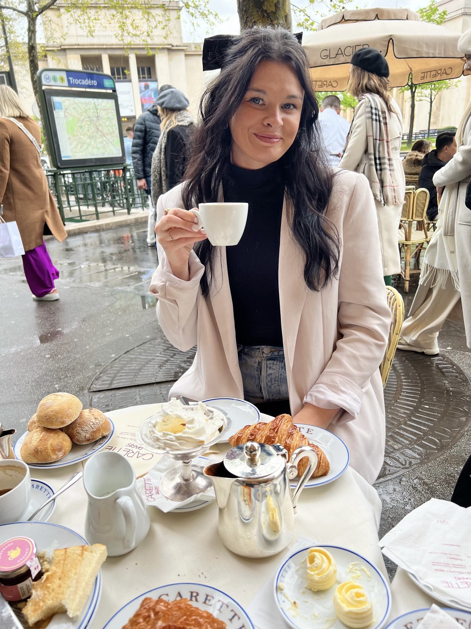 Travel Advisor - Lizzy Huey