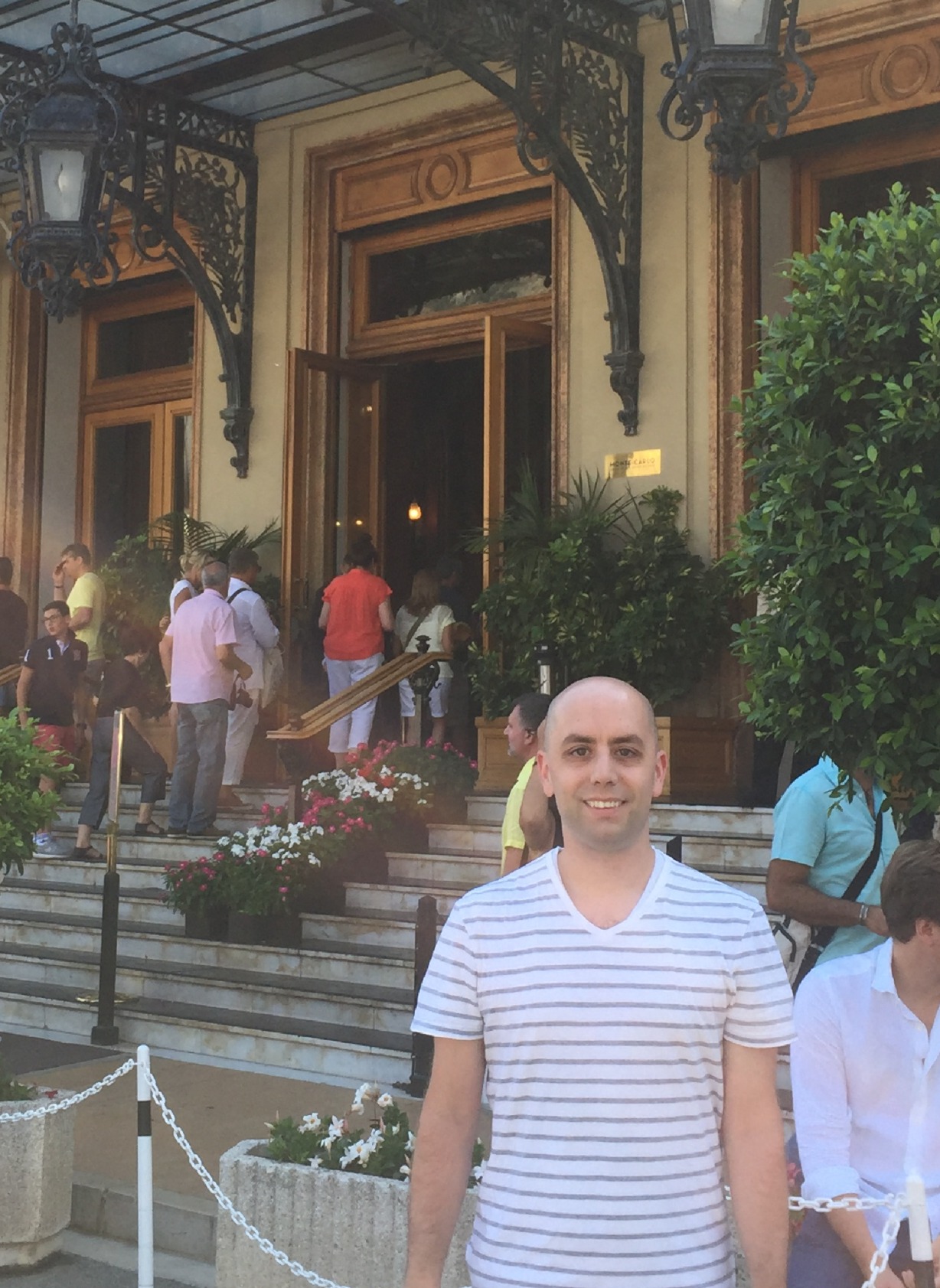 Fora Author - Brian Petrone