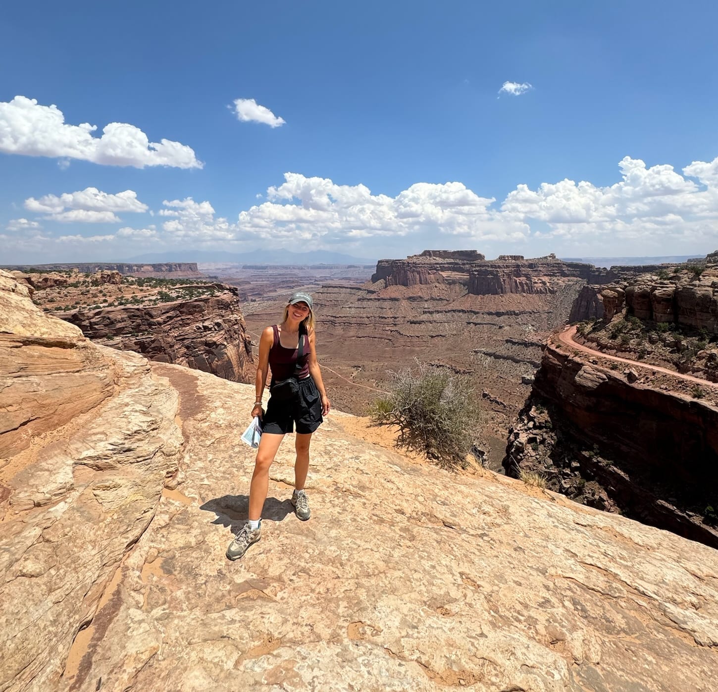 Travel Advisor - Joelle Mansour