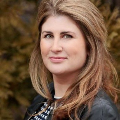 Fora Author - Jennifer Marburg