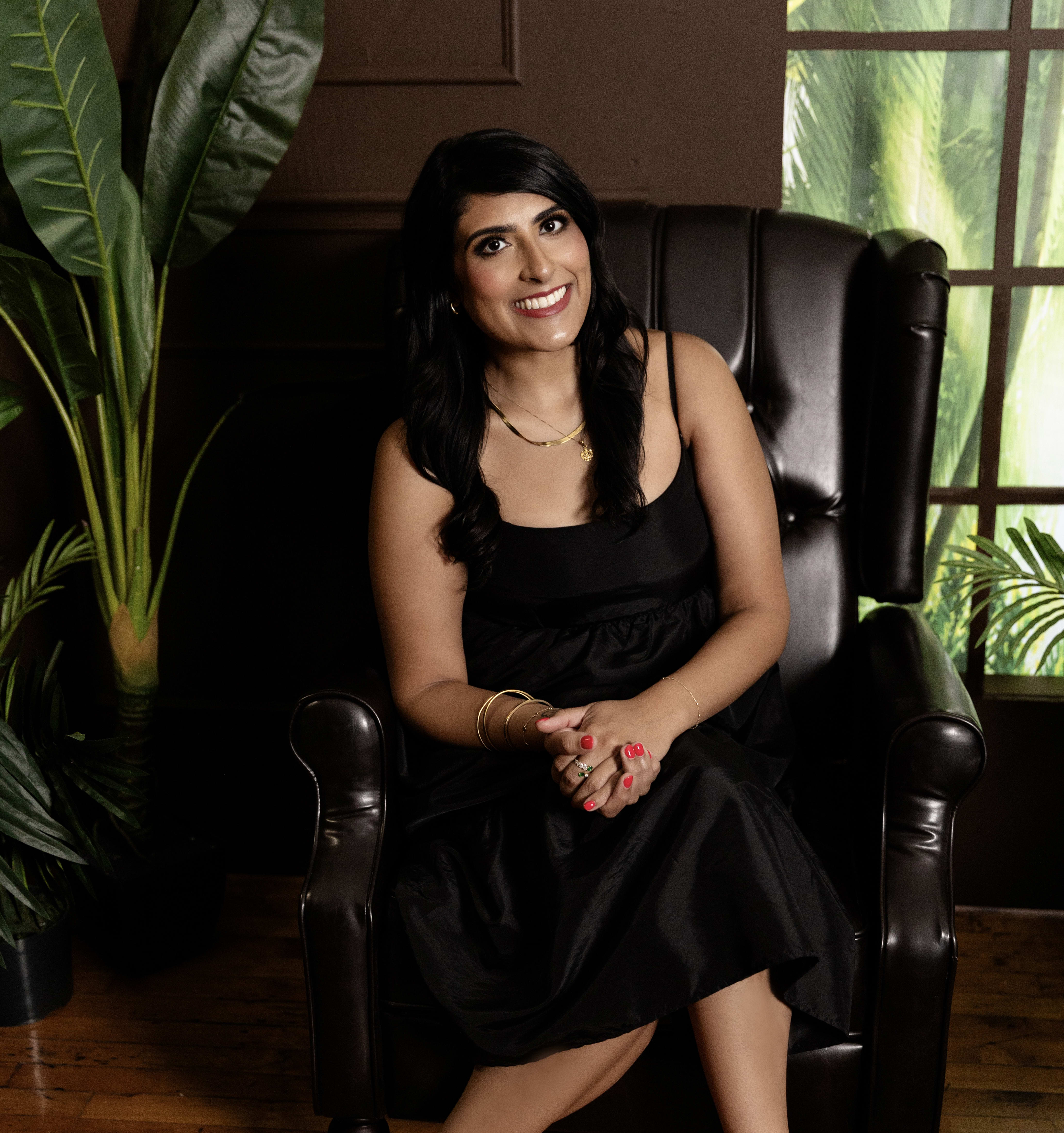 Fora Author - Priya Tahim