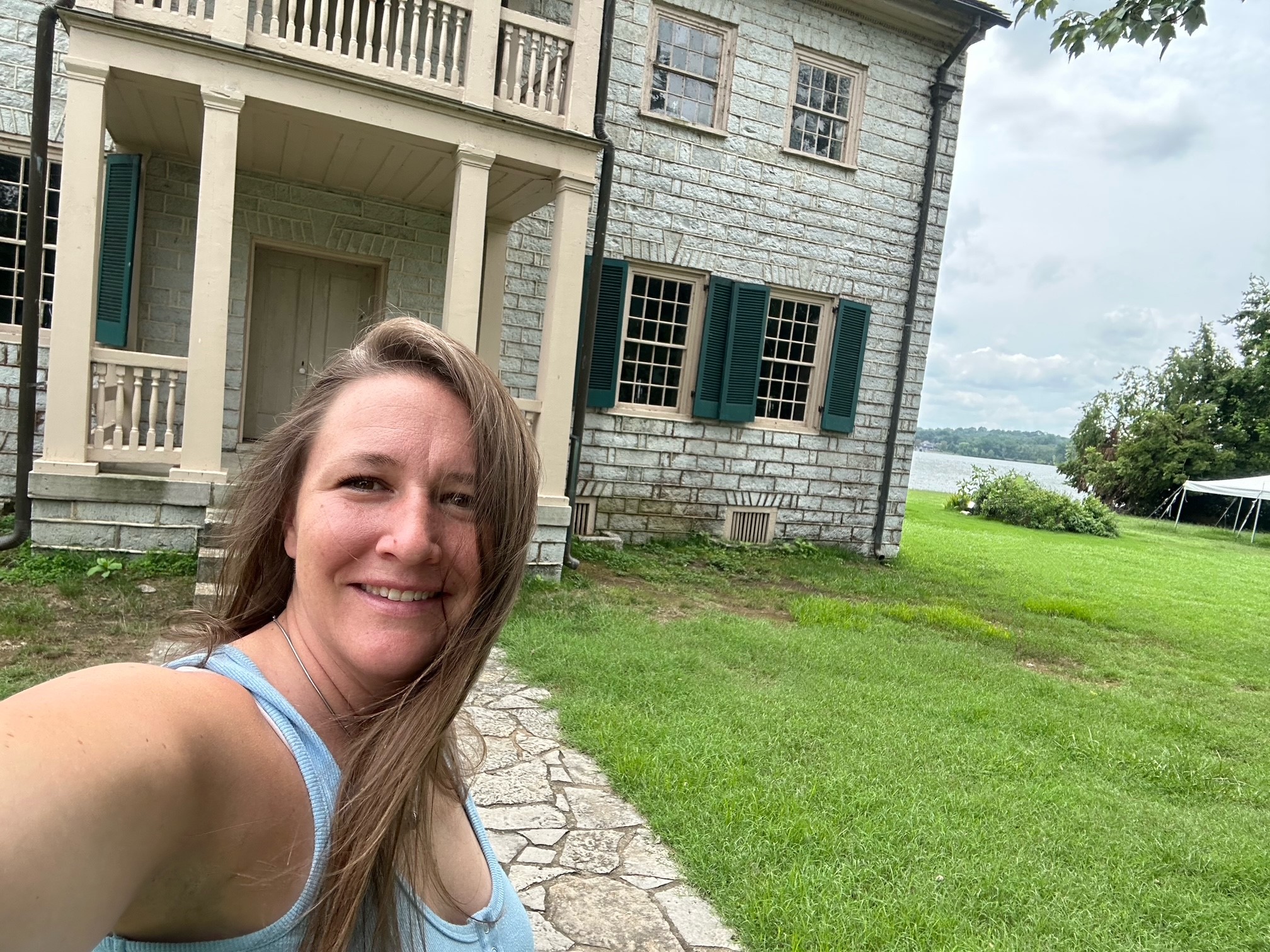 Advisor - Hannah Epps