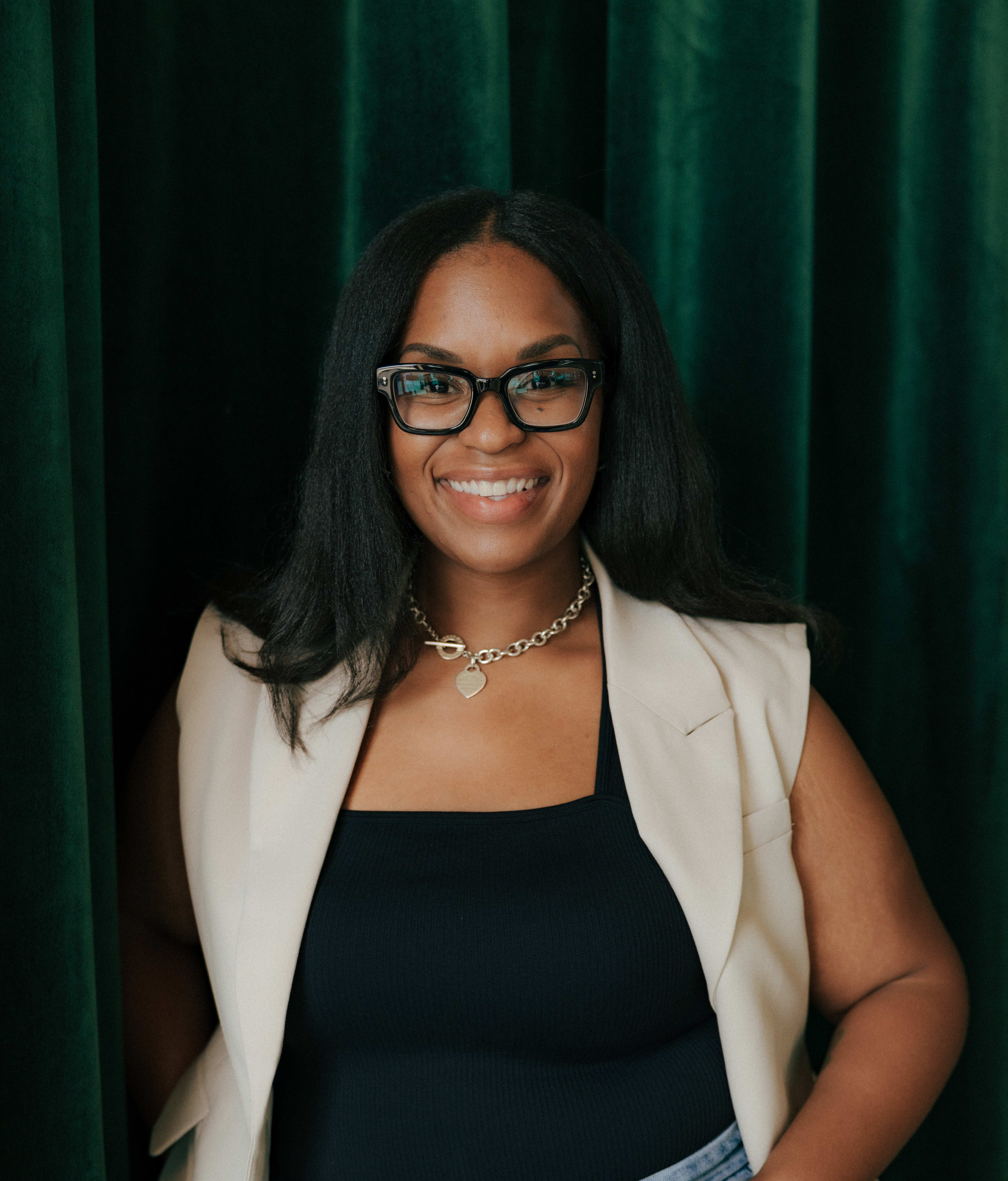 Travel Advisor - Justine Floyd