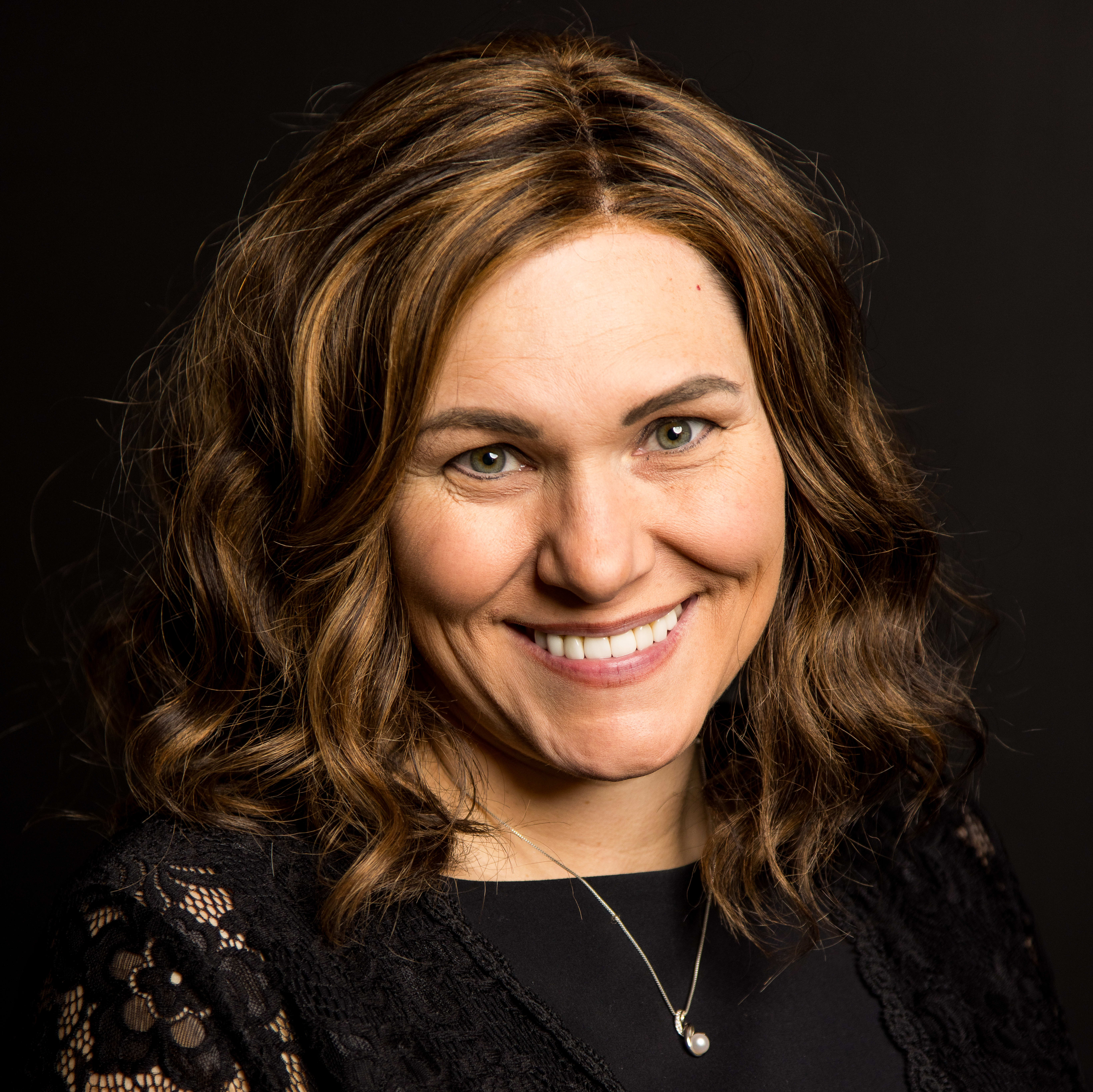 Advisor - Kelly Demorett