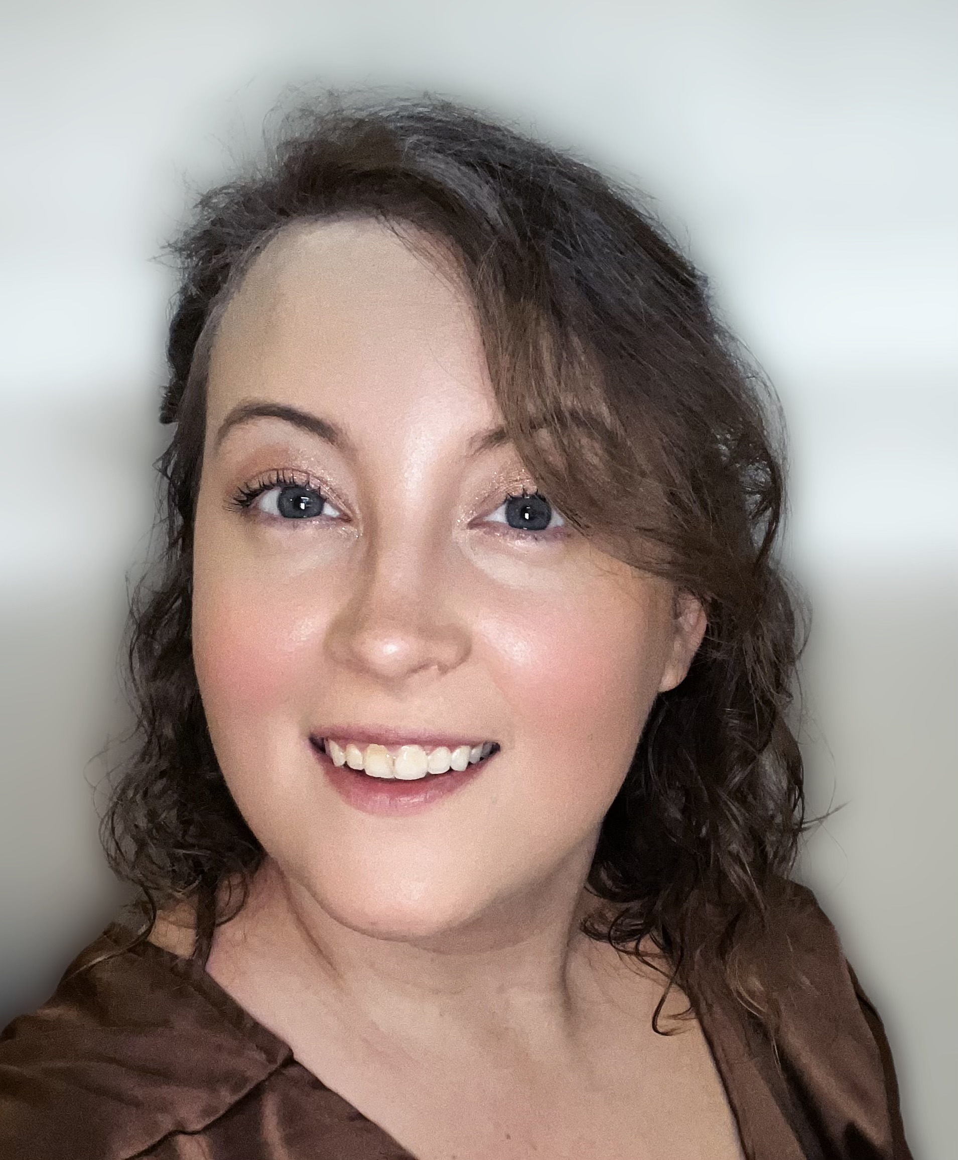 Travel Advisor - Ariel Trull