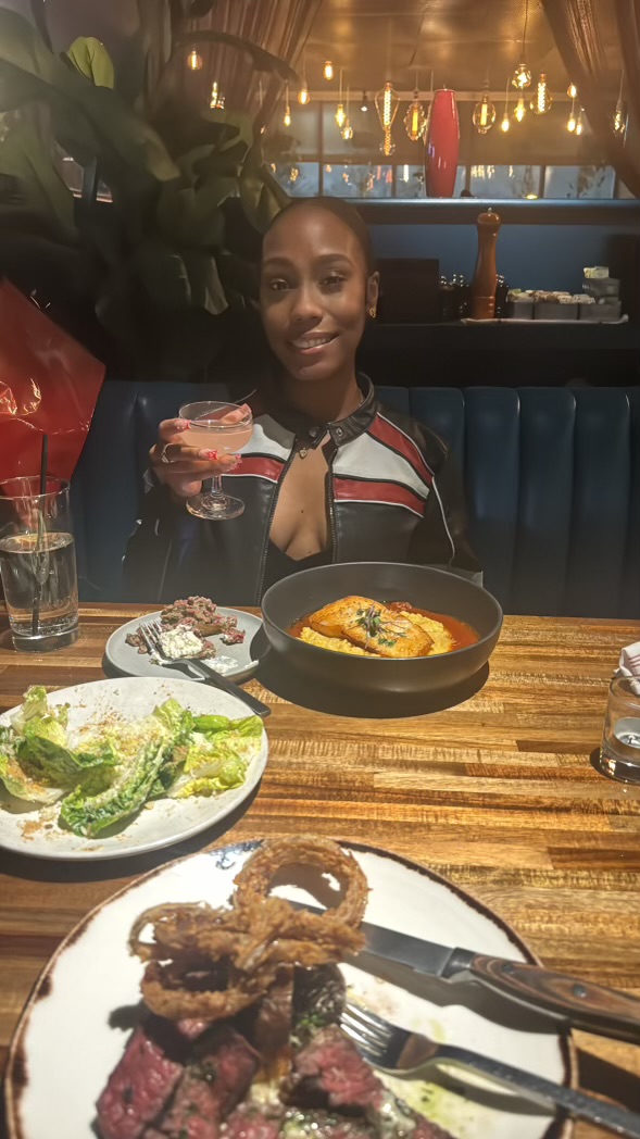 Travel Advisor - Amyrie Davis