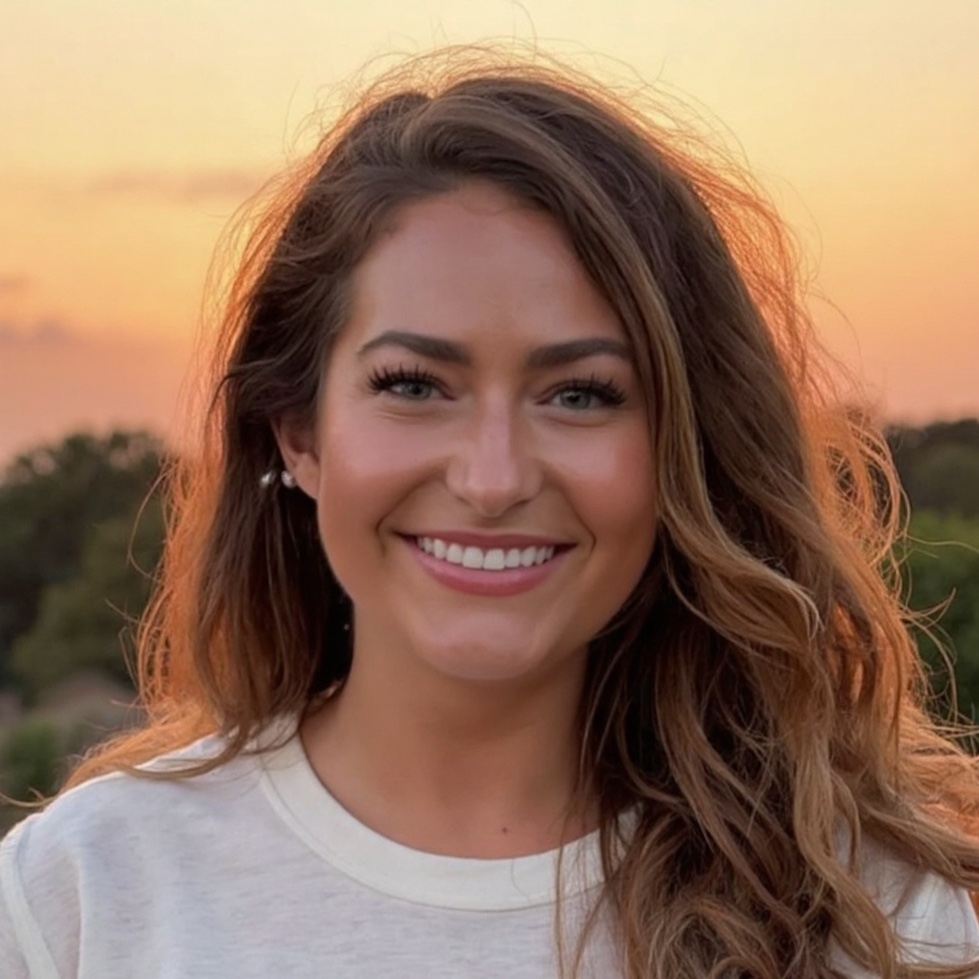 Advisor - Sophia Newman