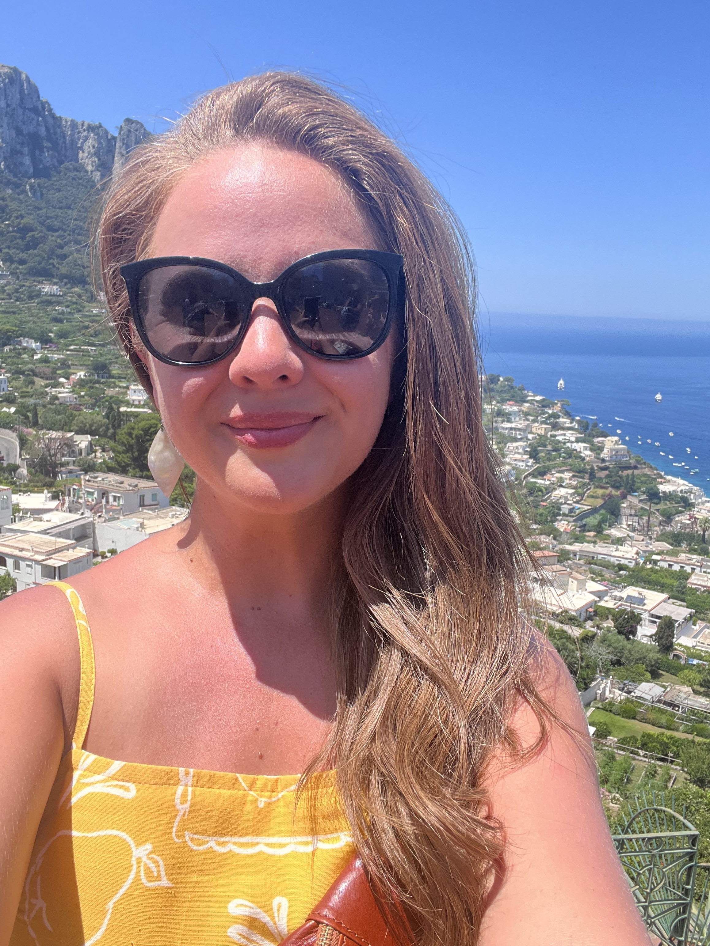 Advisor - Alyssa Mendez