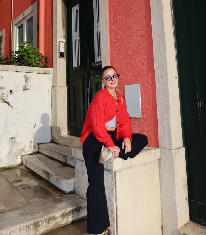 Advisor - Dani Van Fossan