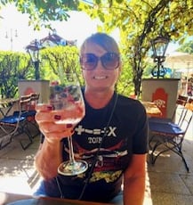 Fora Author - Nancy Horsch