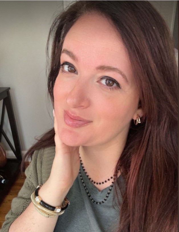 Fora Author - Kristi Solaque