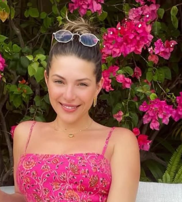 Charlotte Meyerson curated by Charlotte Meyerson