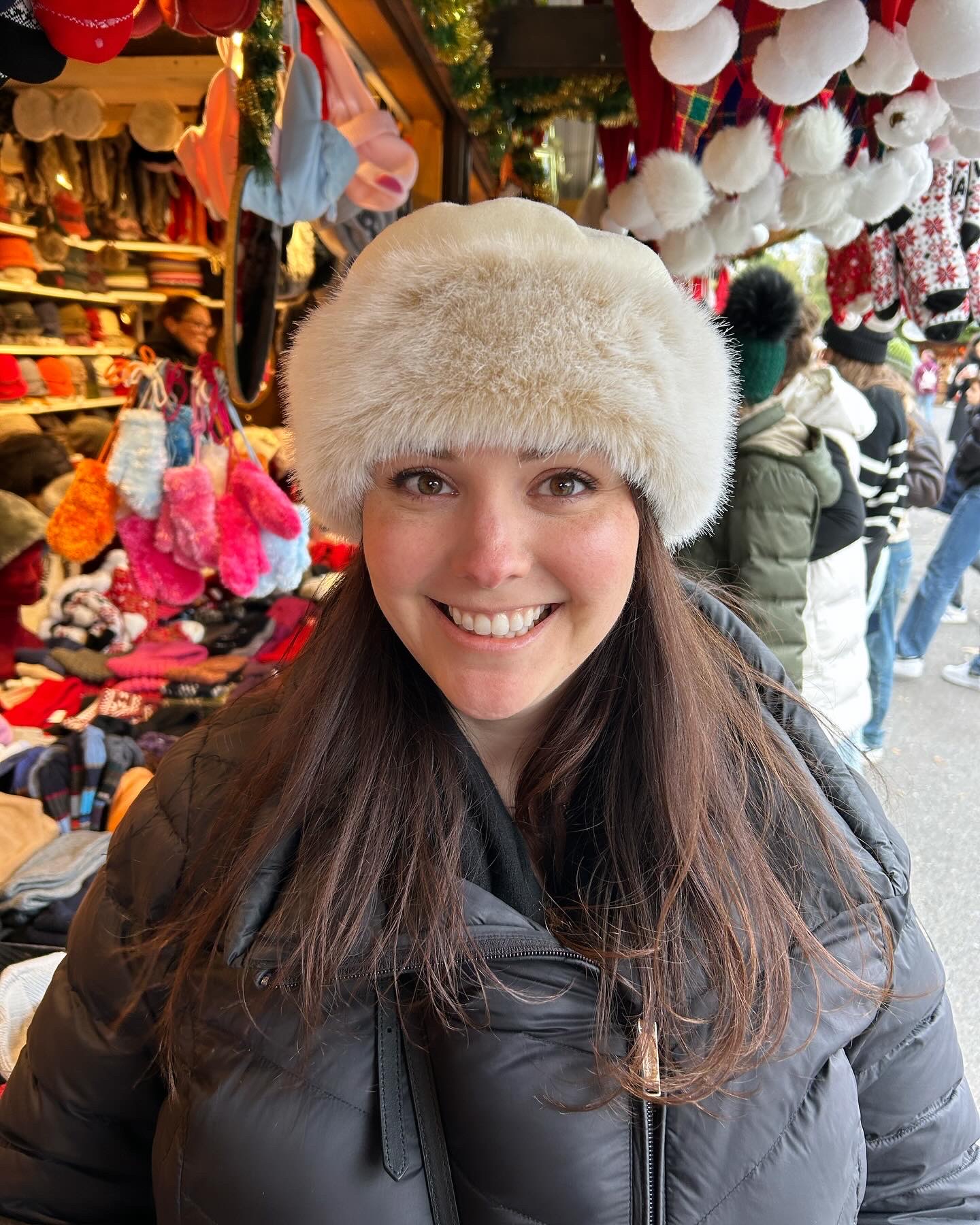 Travel Advisor - Cassandra Burns