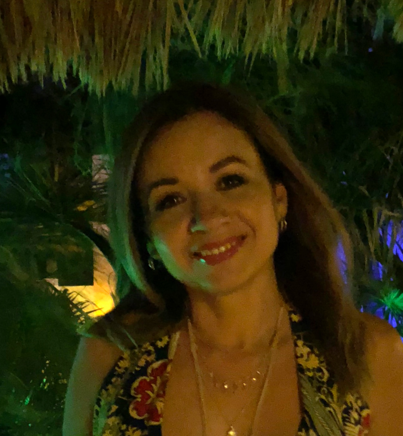 Fora Author - Lourdes Salmon