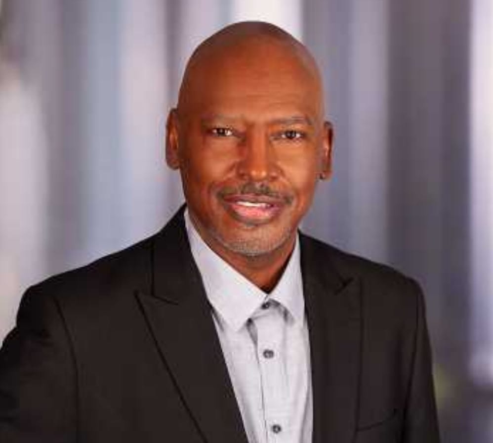 Travel Advisor - Kevin Bryant